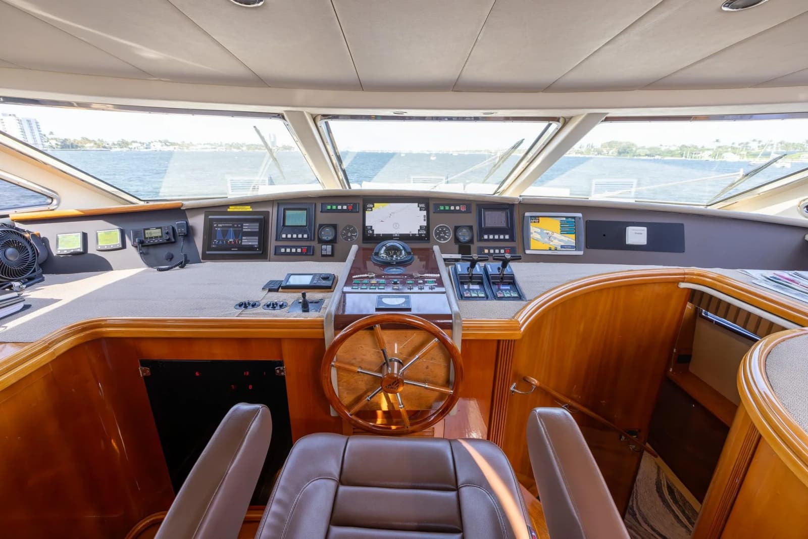 1999 Azimut 100 Jumbo