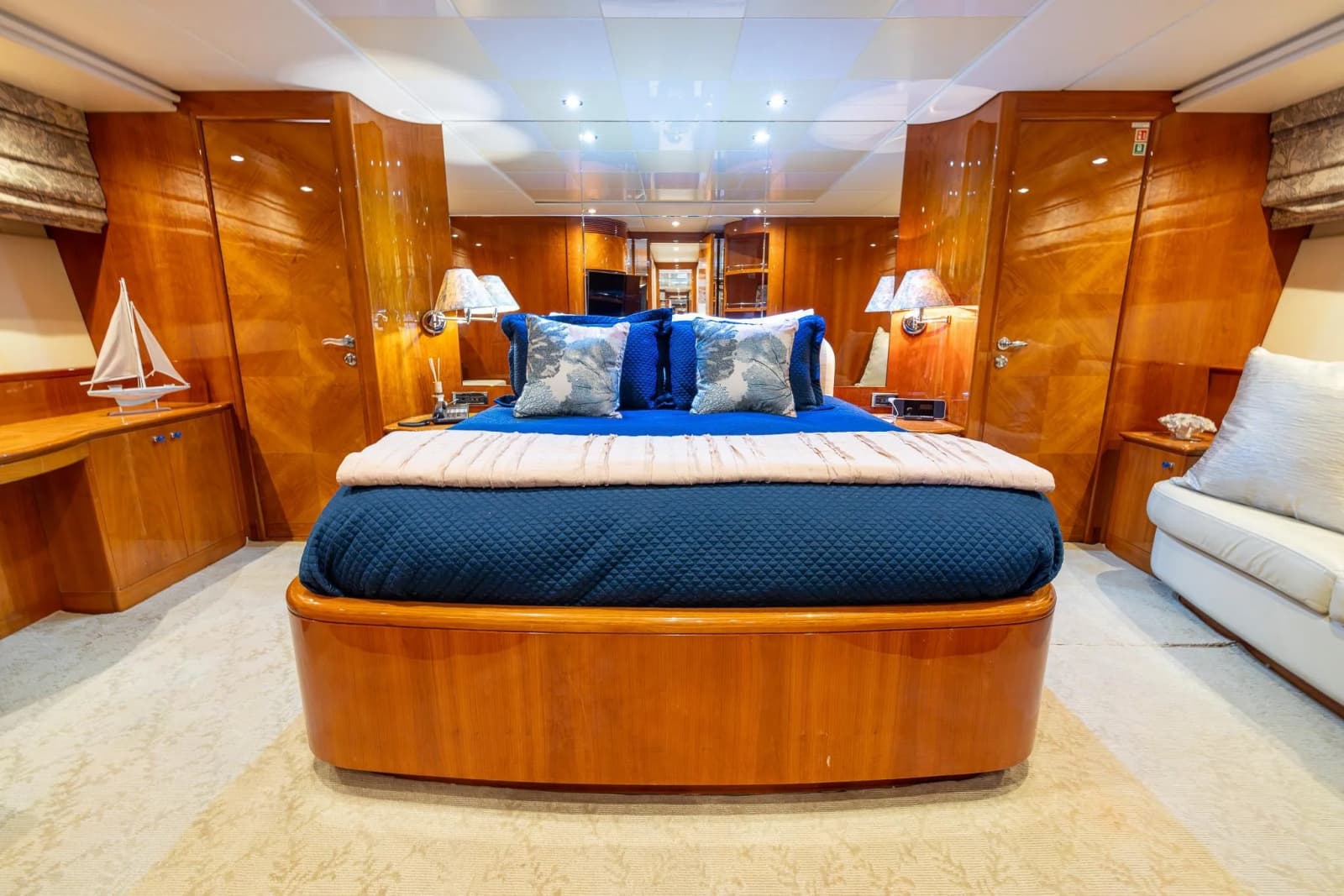 1999 Azimut 100 Jumbo