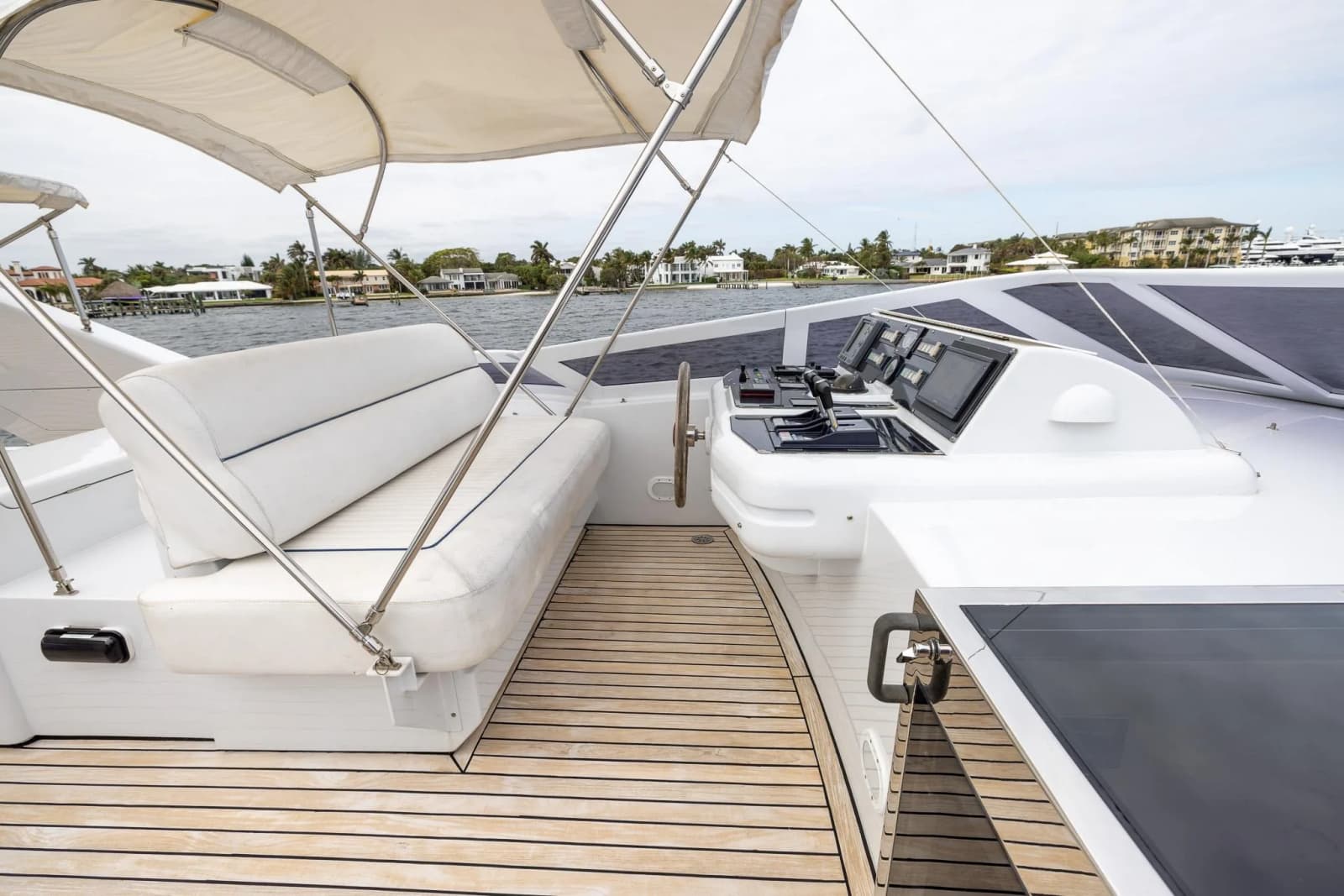 1999 Azimut 100 Jumbo