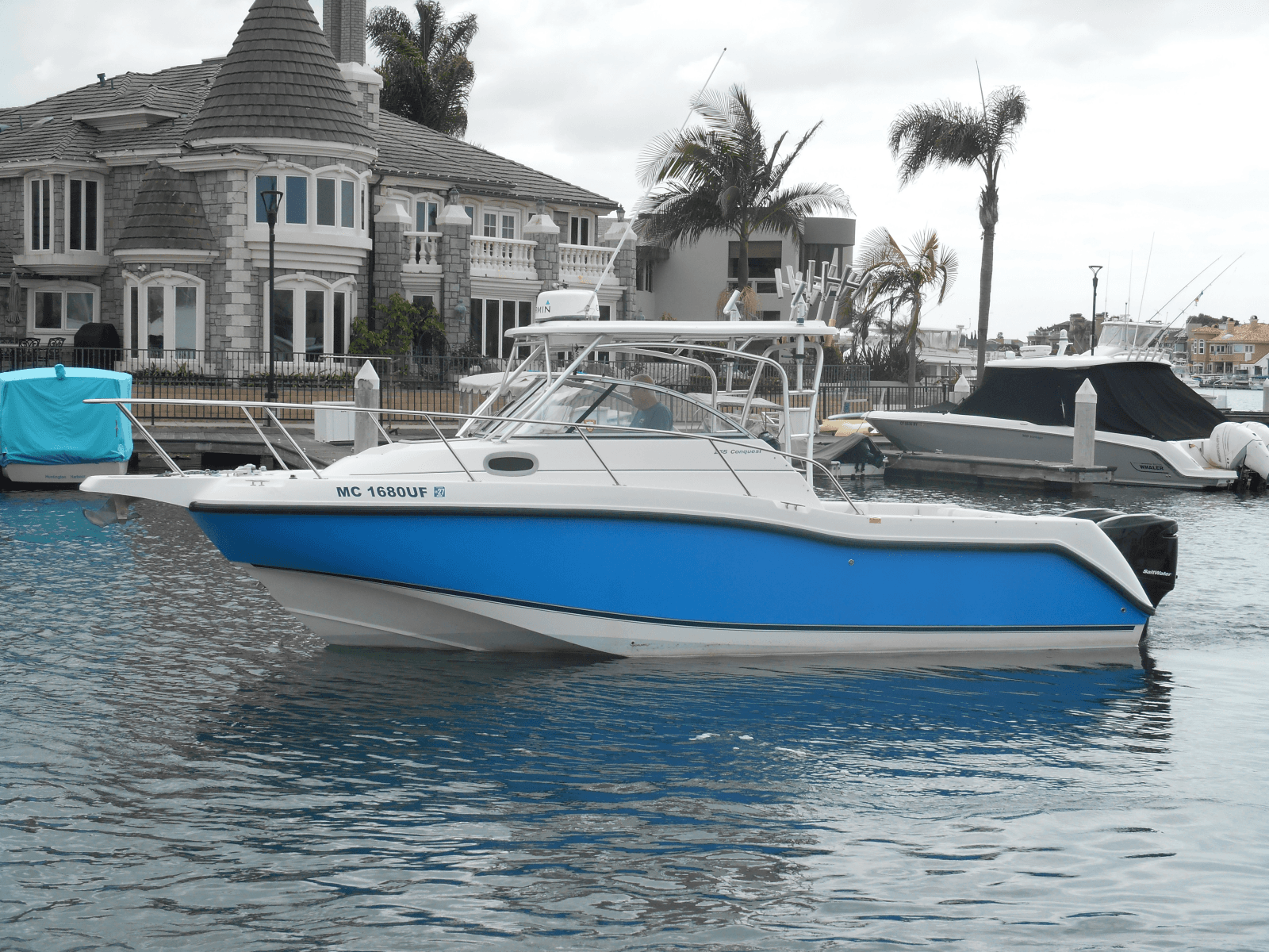 2004 Boston Whaler 255 Conquest