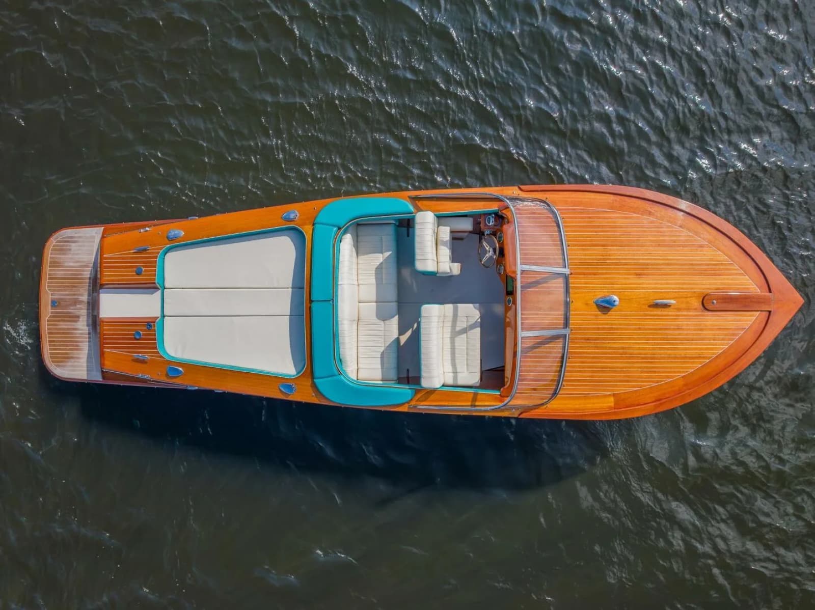 2018 Riva Reets Aquarama