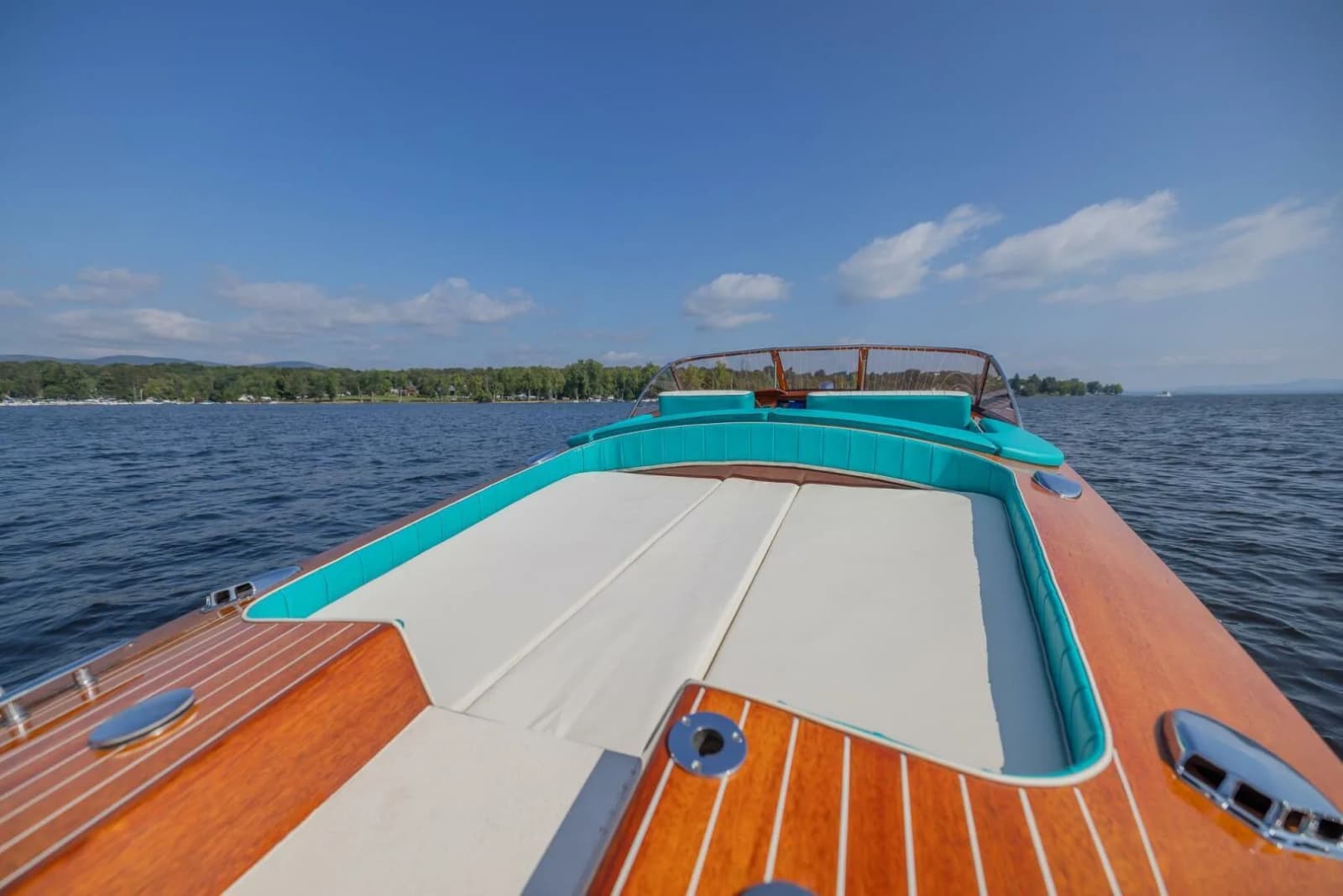 2018 Riva Reets Aquarama