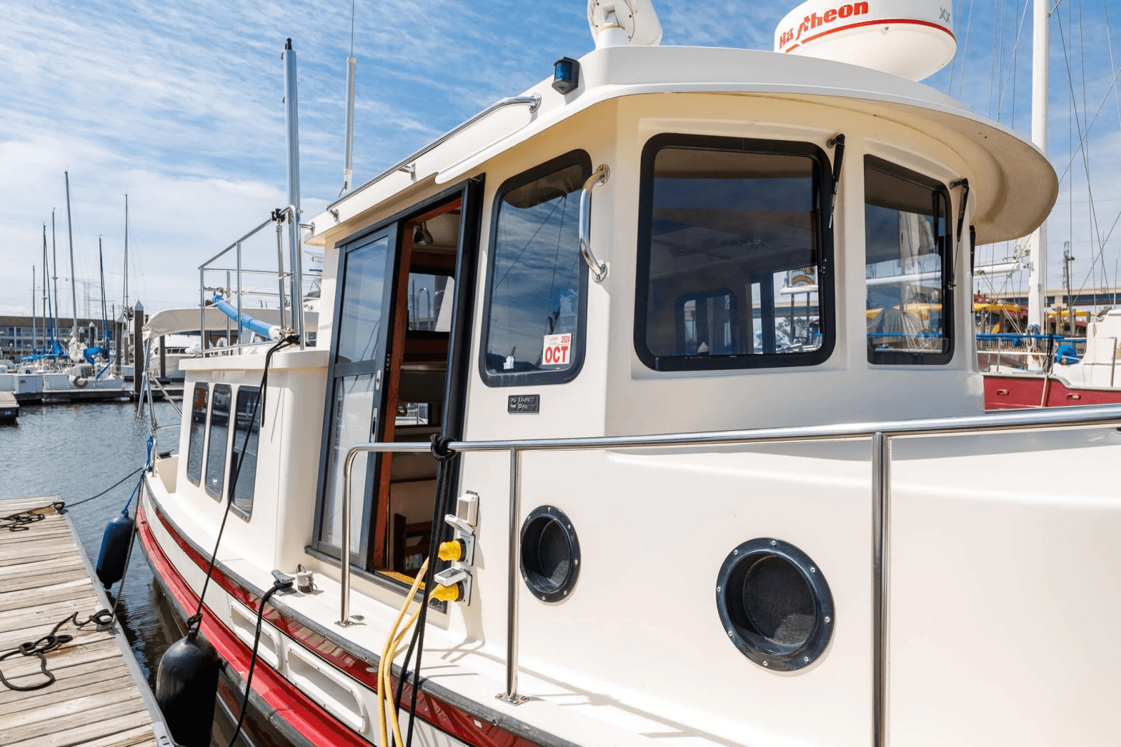 2000 Nordic Tugs 32