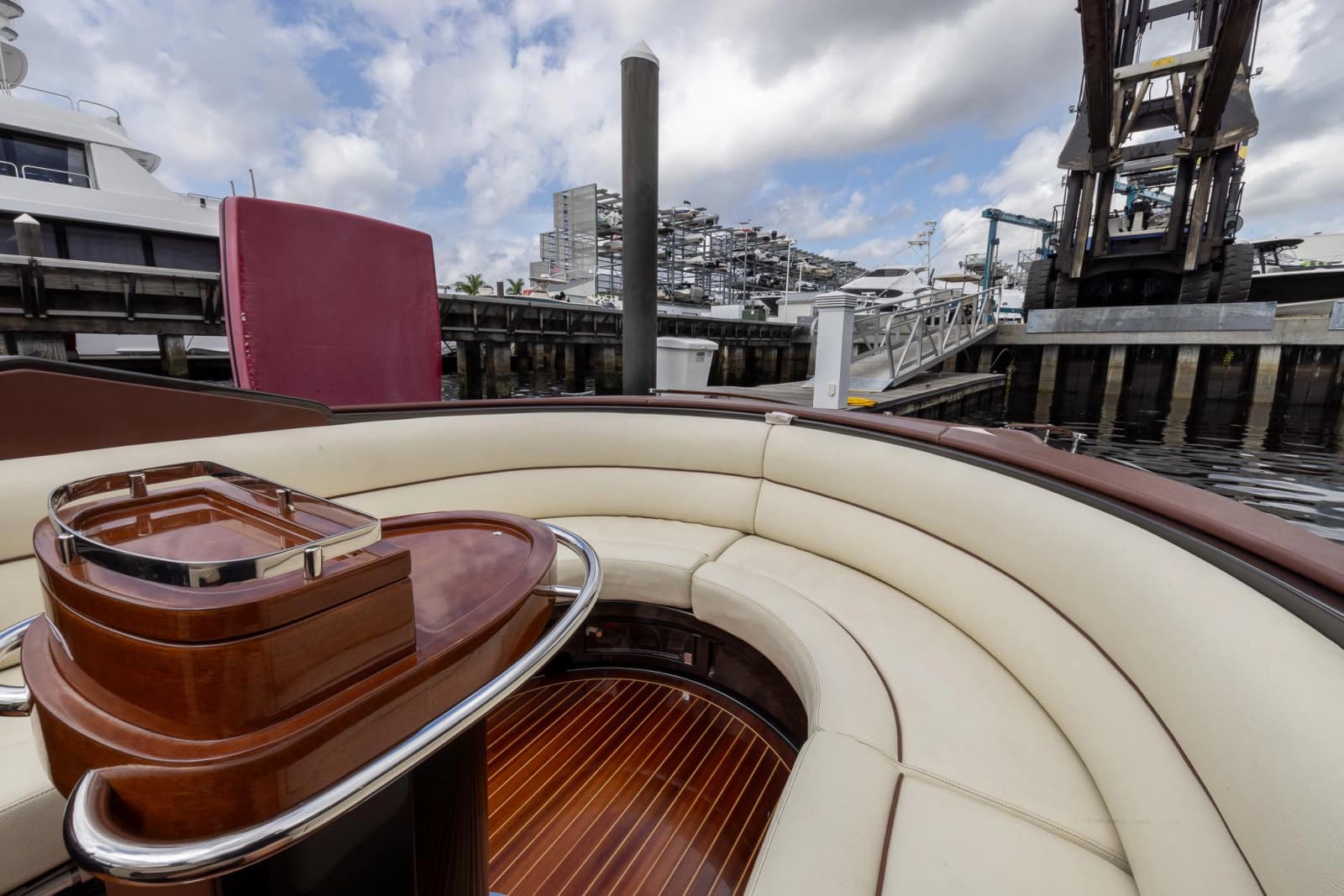 2013 Riva 33' Aquariva Super