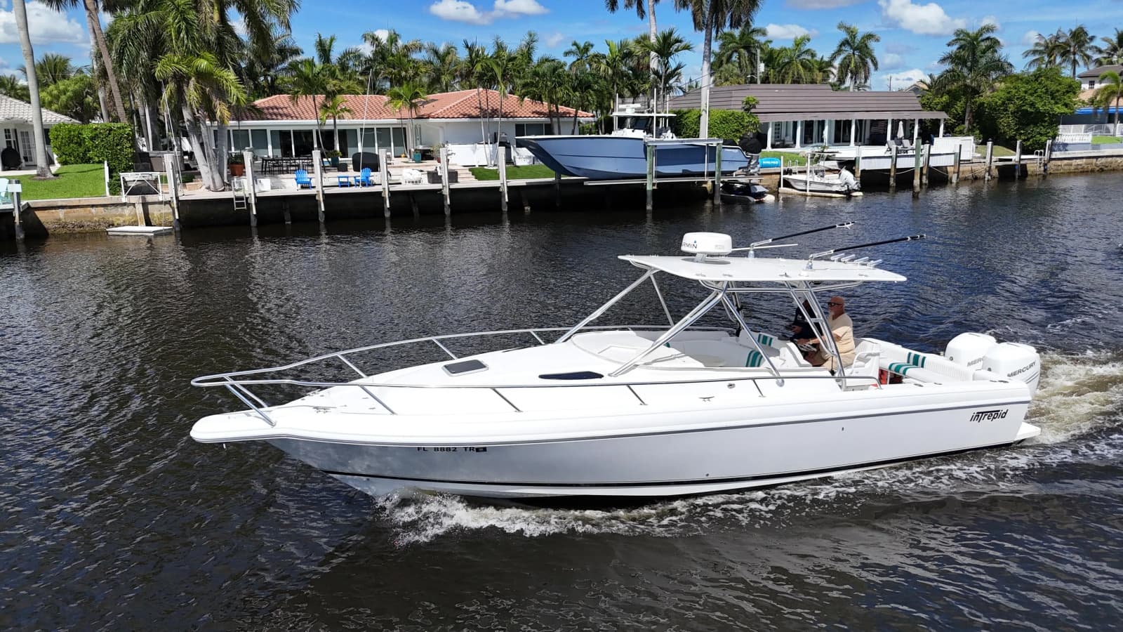 2004 Intrepid 348 WA