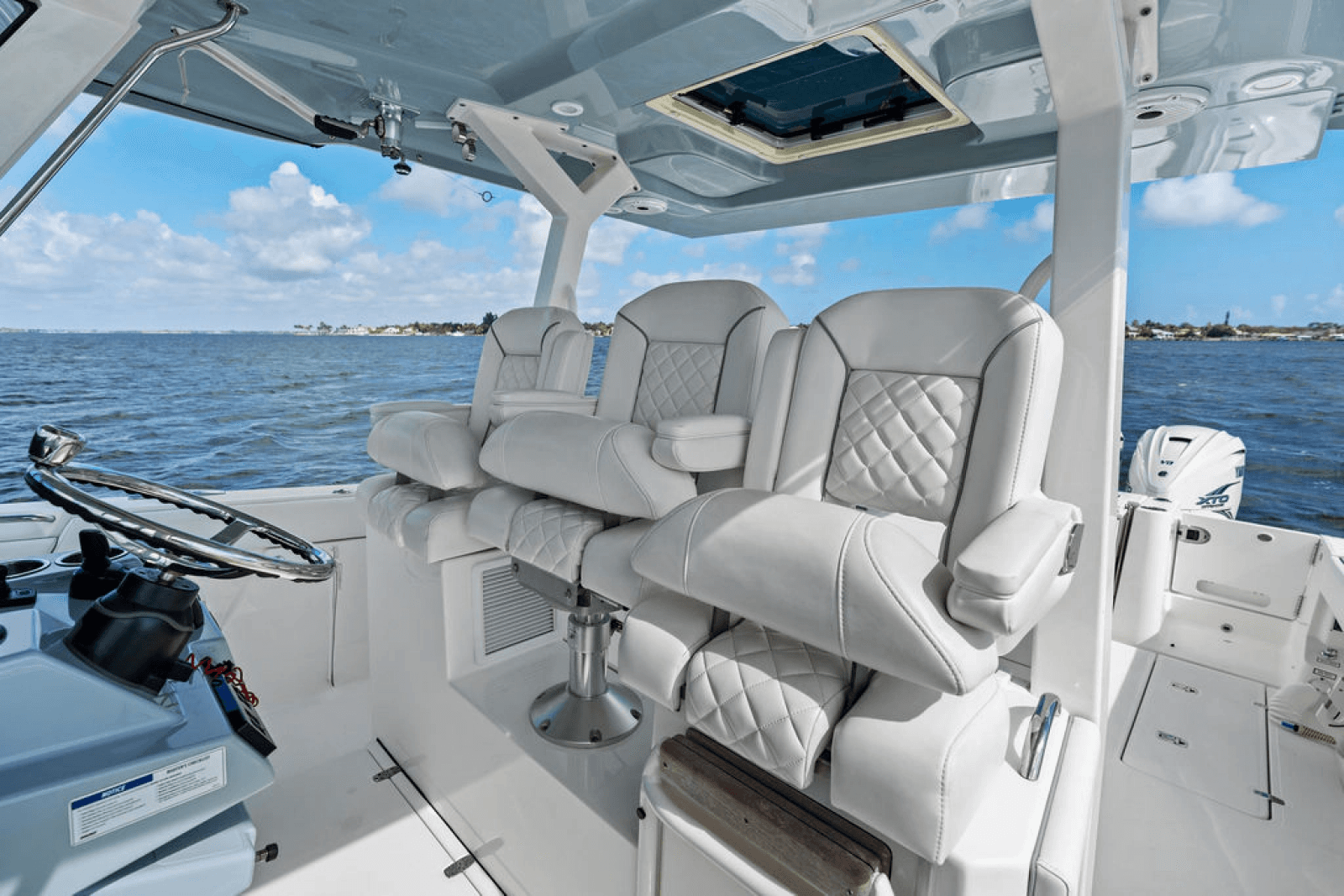2021 Pursuit S 378 Sport