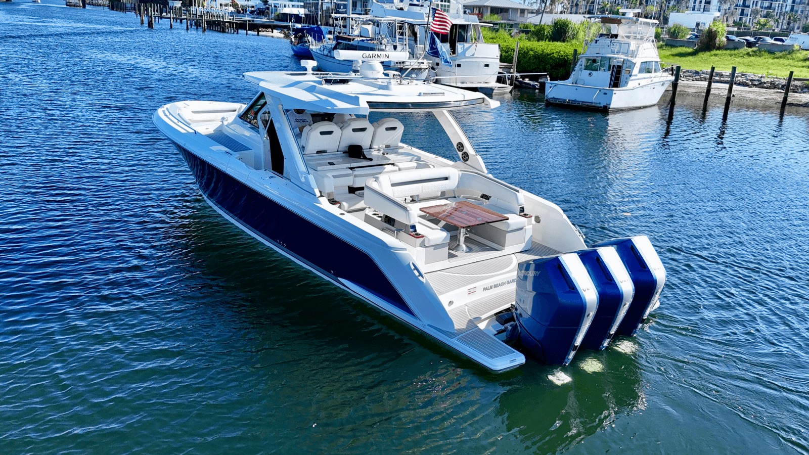 2023 Tiara Yachts 38 LS