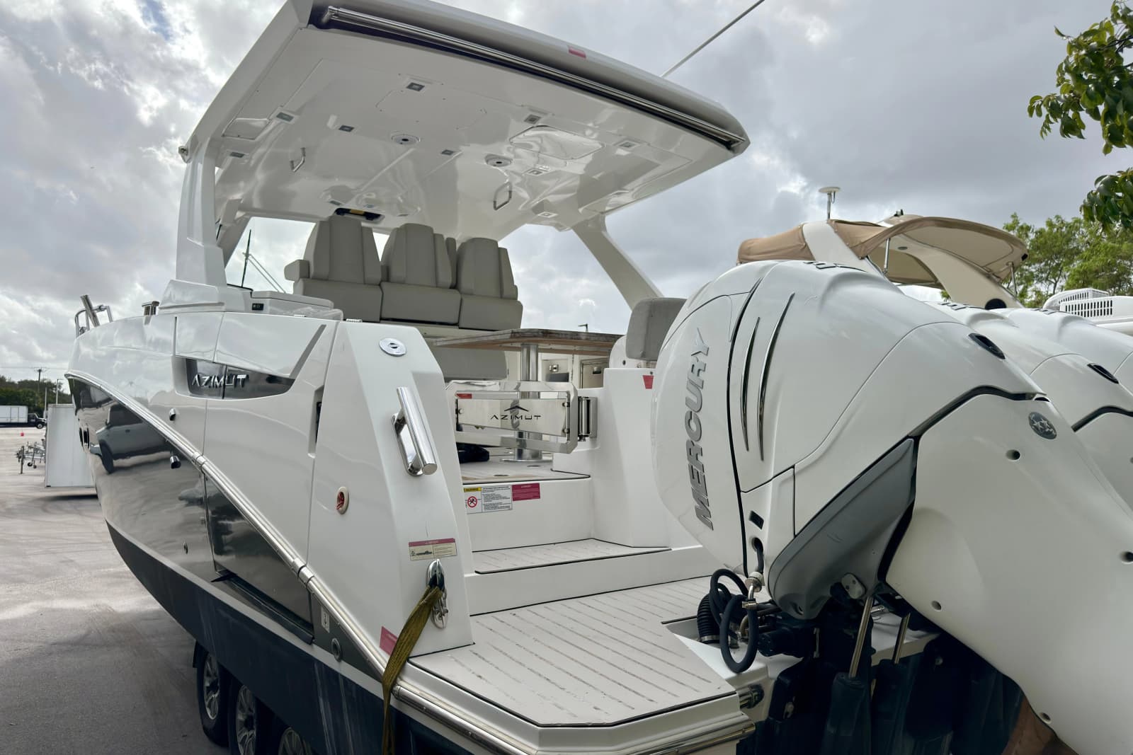 2019 Azimut Verve 40