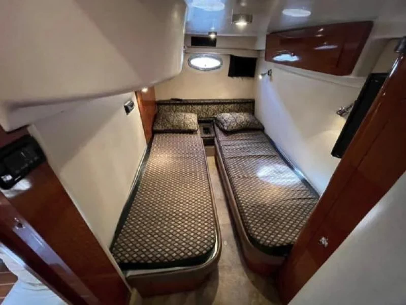 2008 Regal 4060 COMMODORE