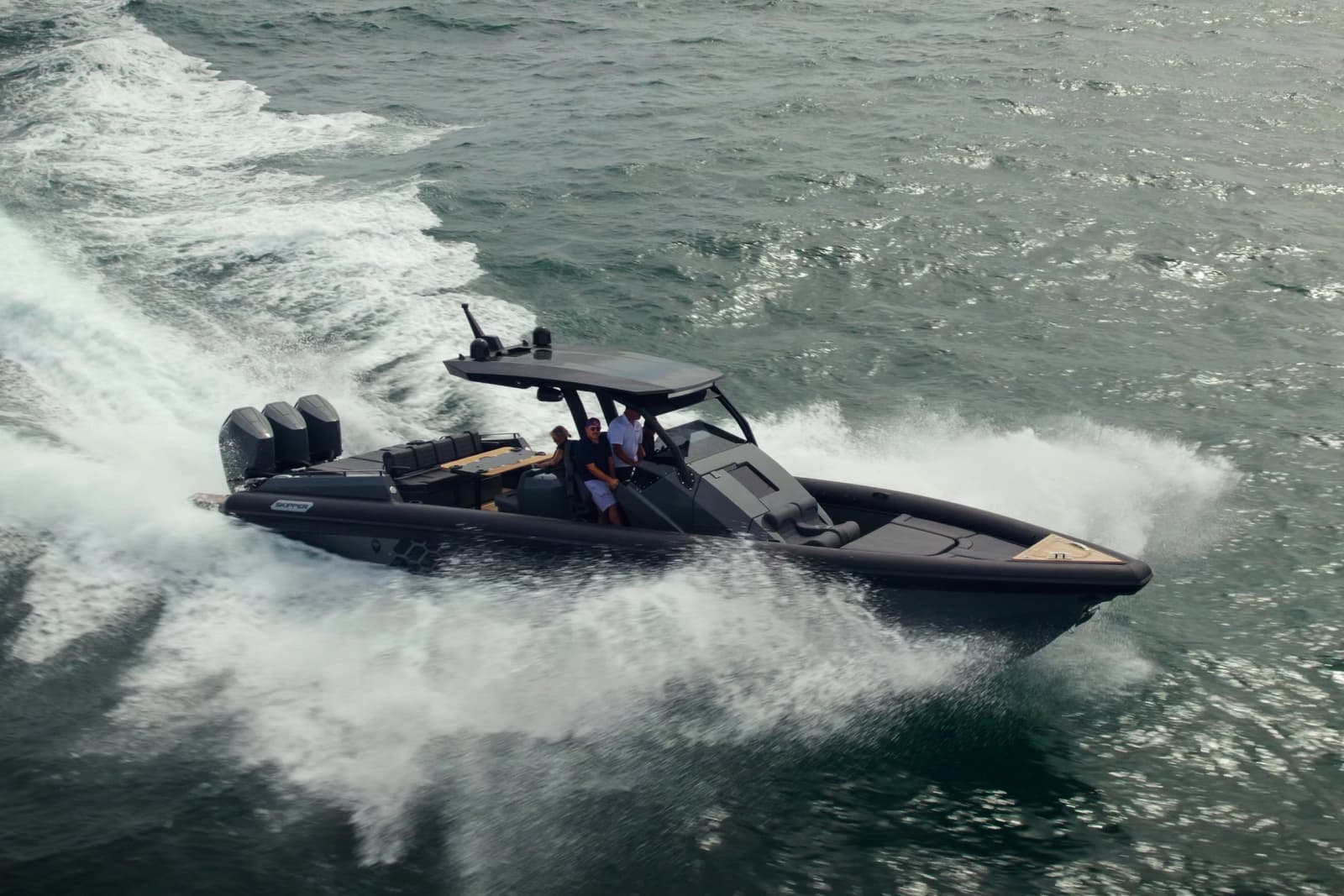 2024 Skipper 42 Carbon Edition