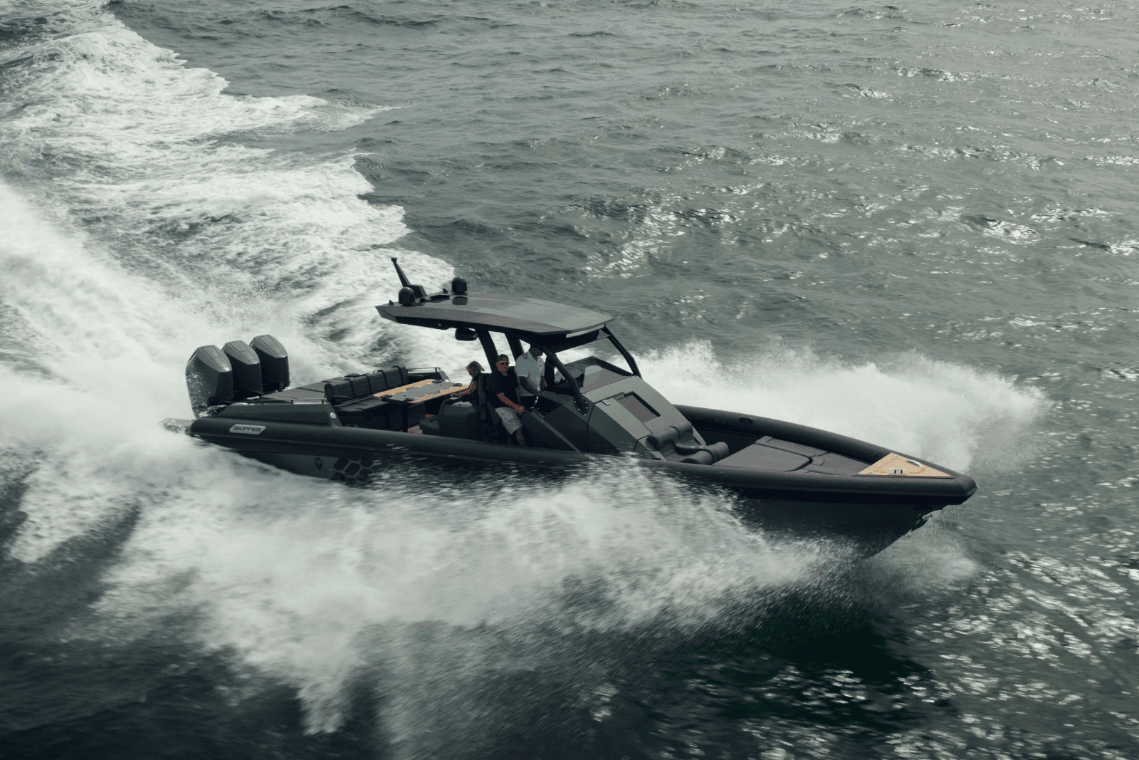 2024 Skipper 42 Carbon Edition