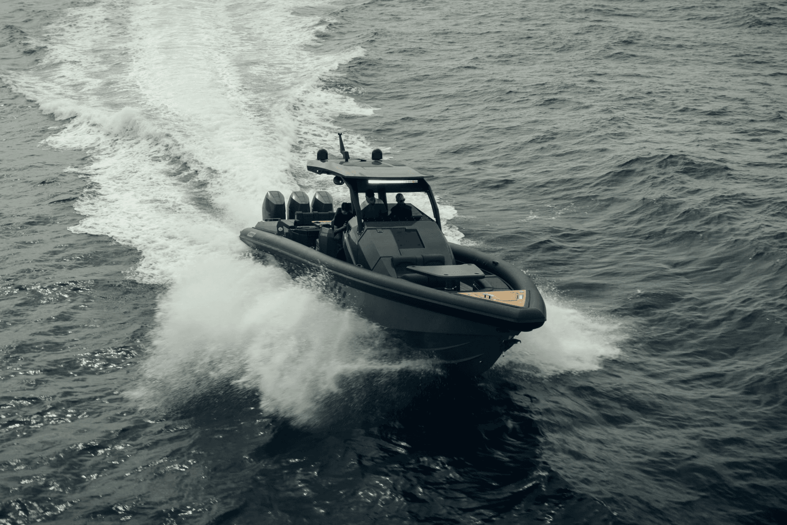 2024 Skipper 42 Carbon Edition