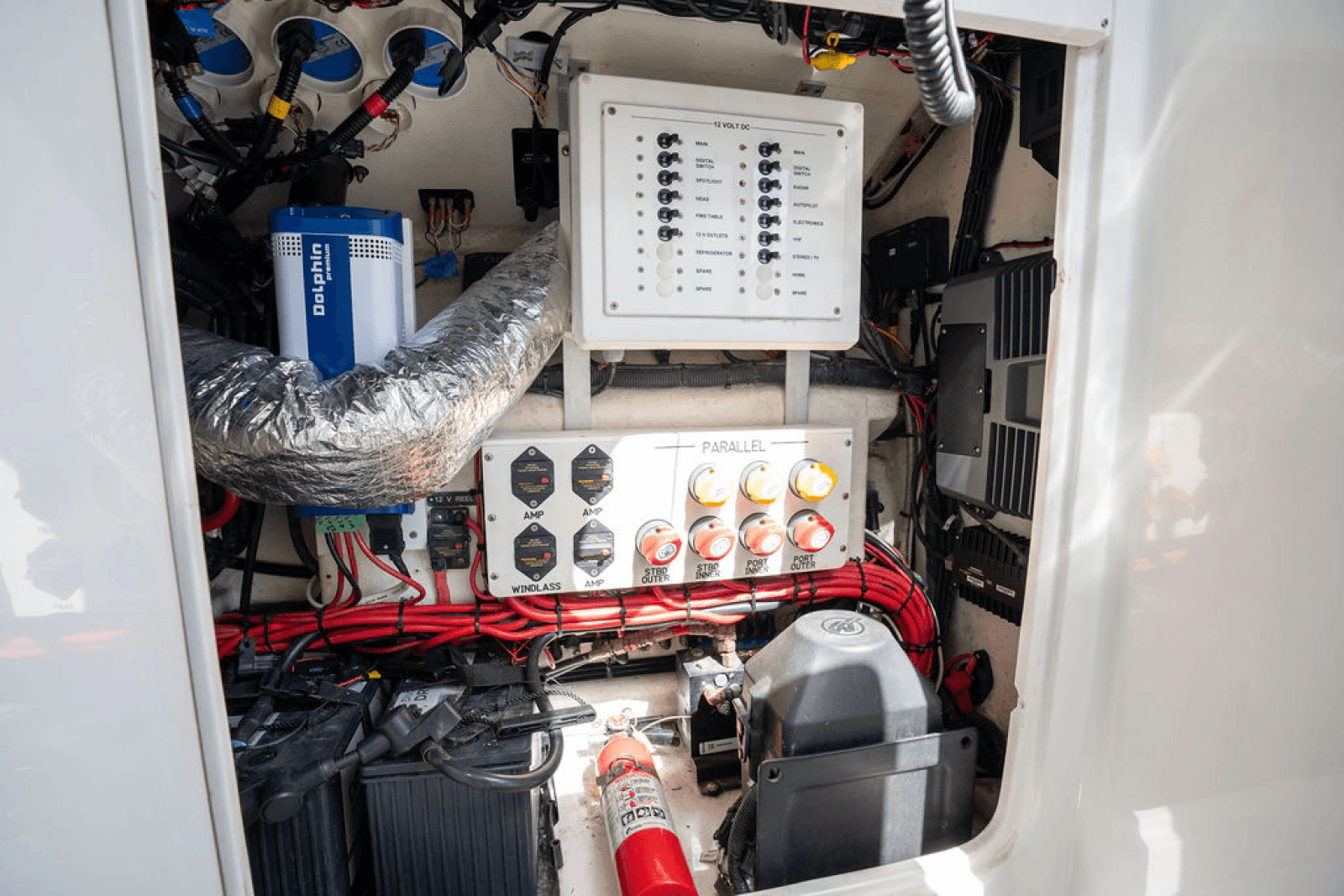 2019 Midnight Express 43 Open