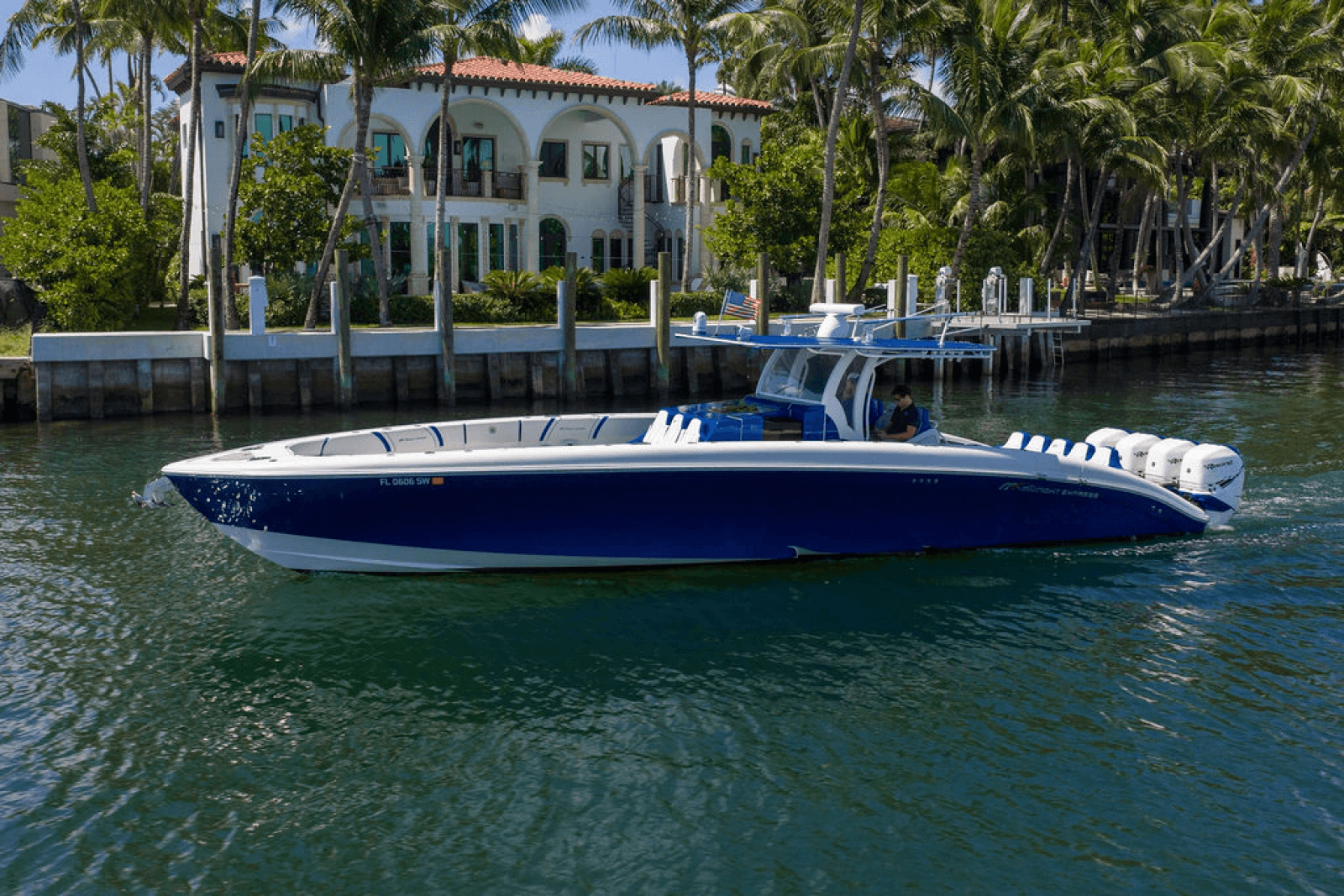 2019 Midnight Express 43 Open