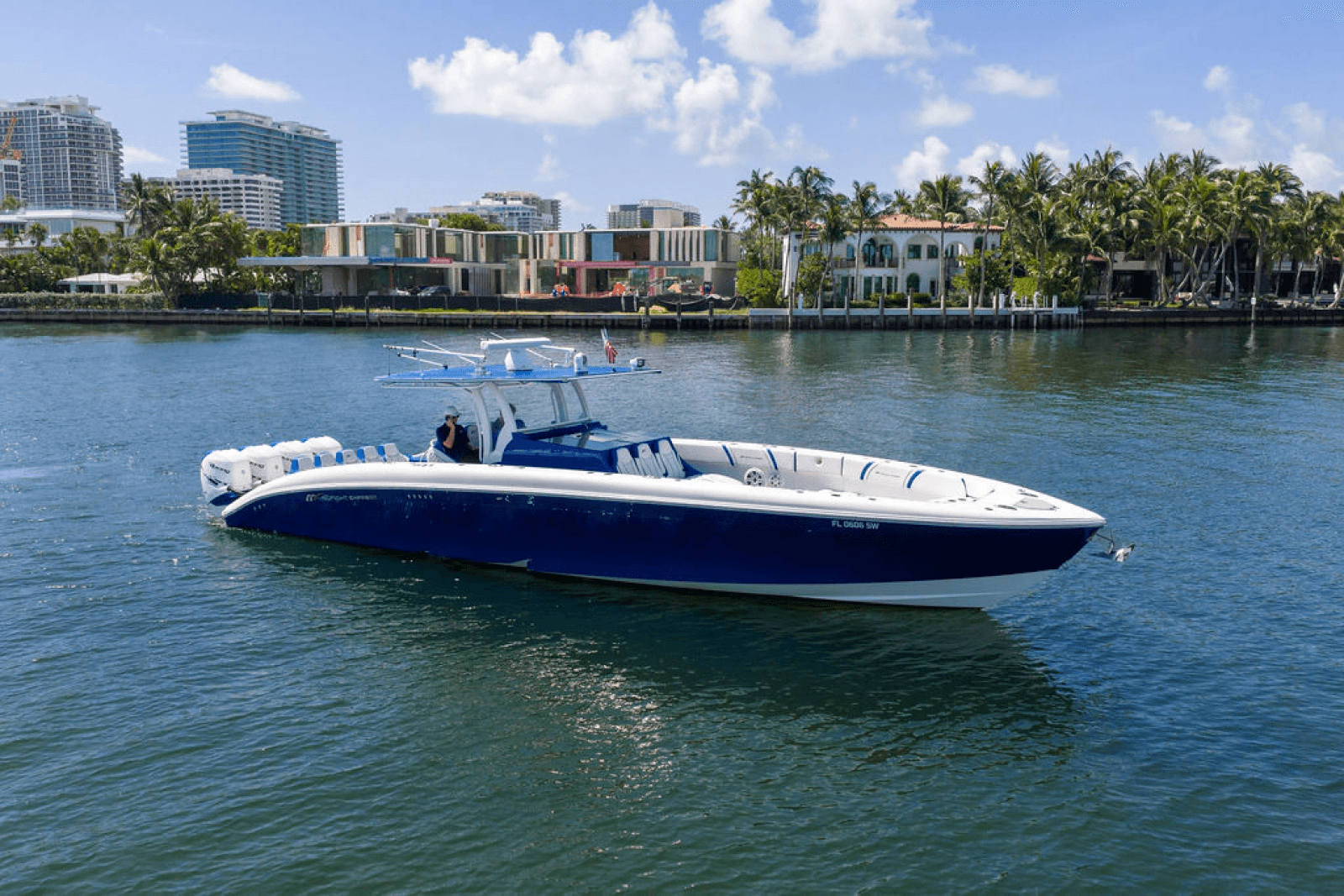 2019 Midnight Express 43 Open
