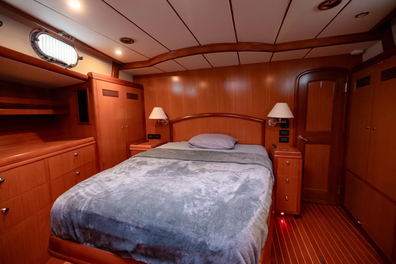 2009 Nordhavn 56 Motorsailer