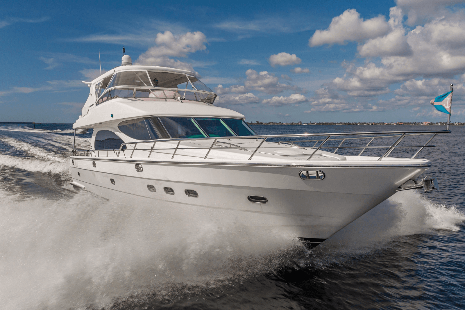 2003 Horizon 64
