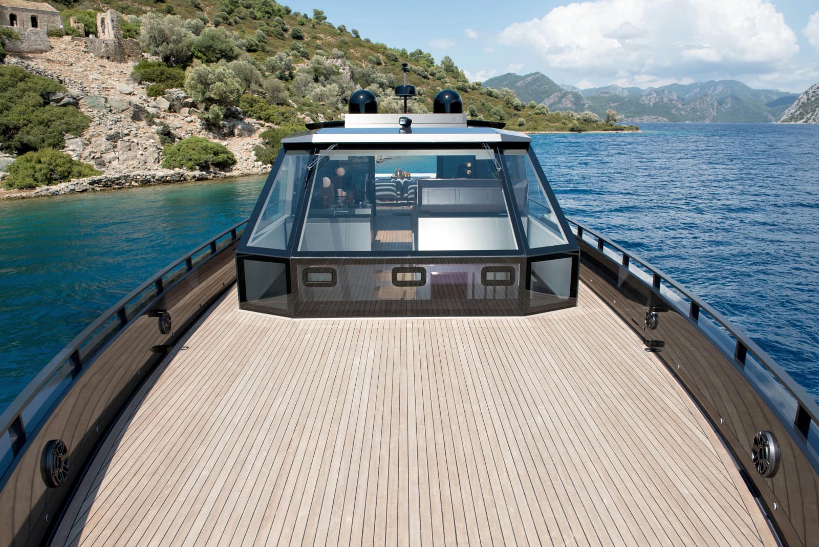 2026 Mazu Yachts Mazu 82