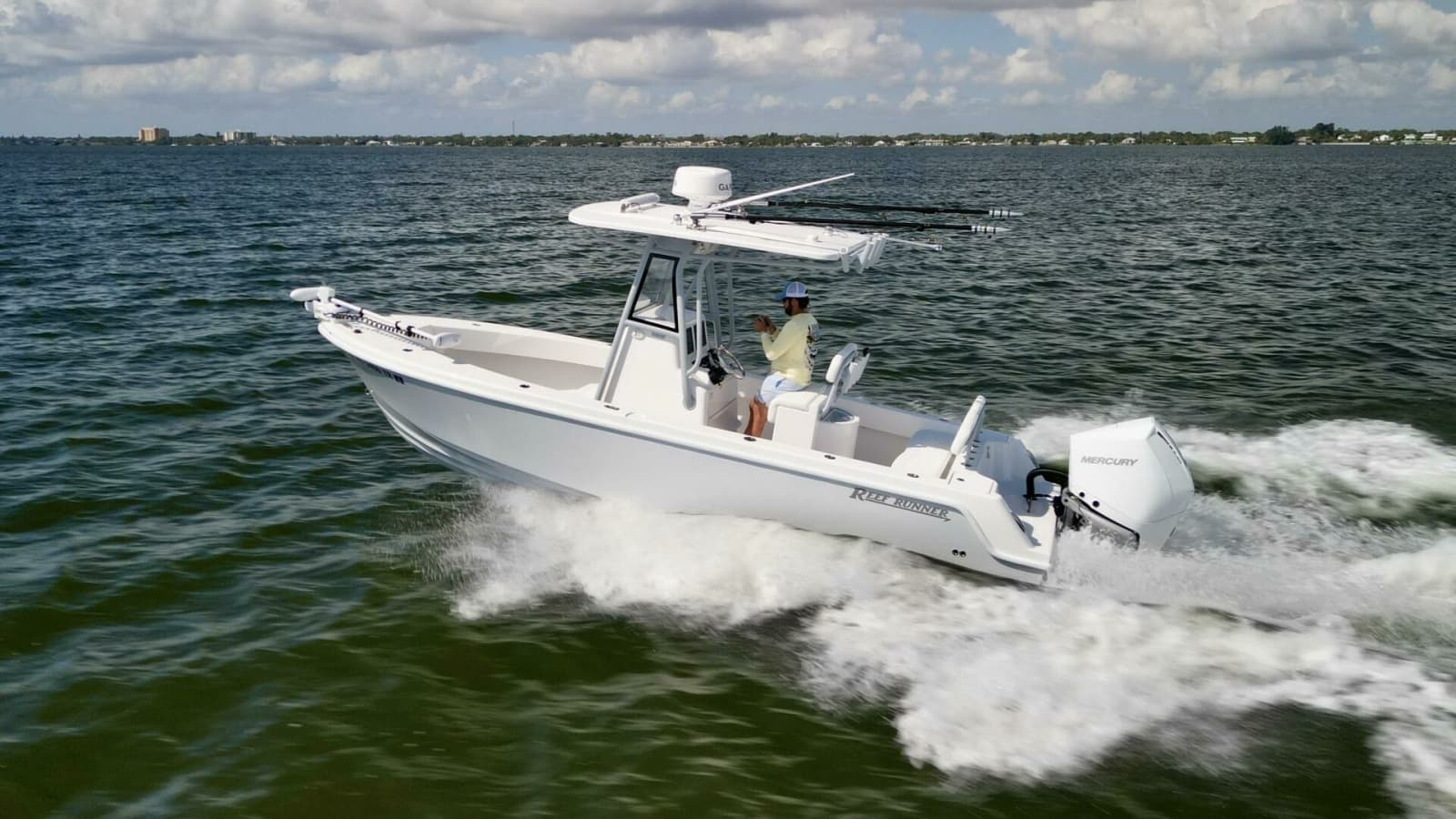Reef Runner 23 - Profile