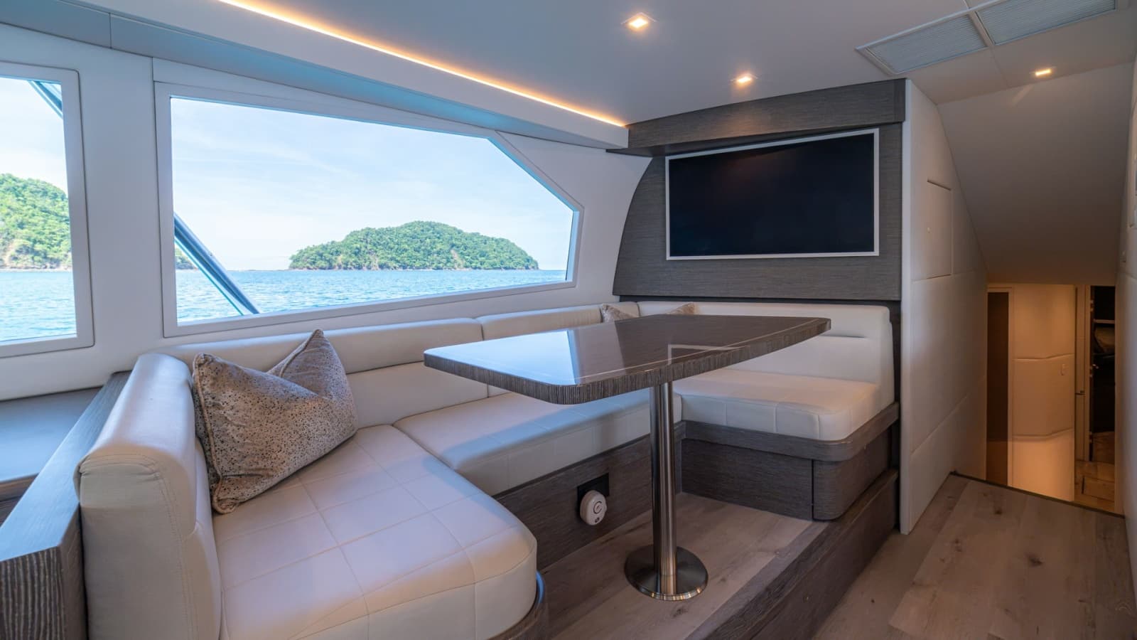 Dinette with Ocean View