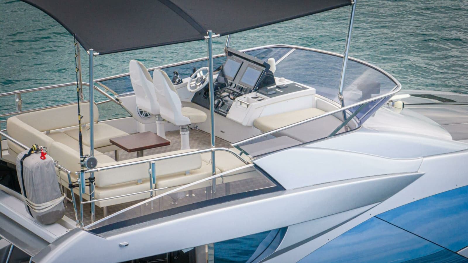 2017 Azimut 77 "Carpe Diem"