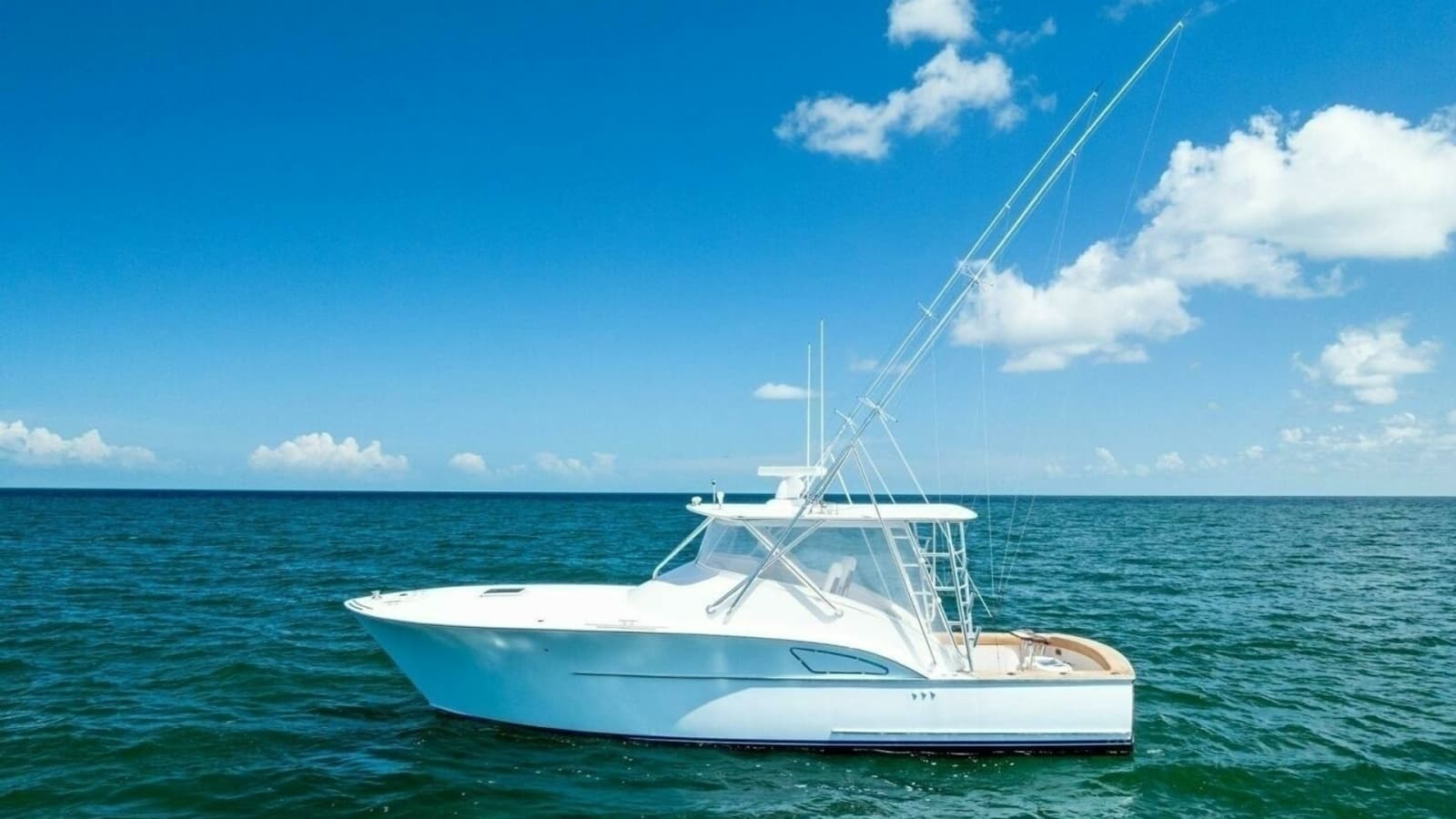 2018 Custom Carolina 35 Express
