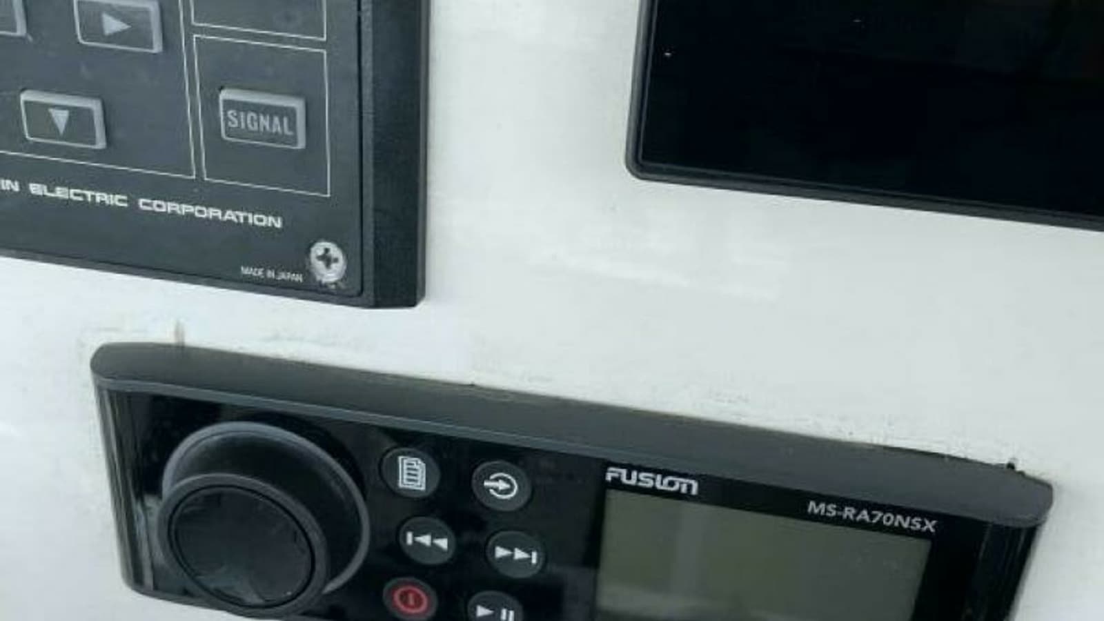 1997 Custom 31 Center Console Pullin Drag