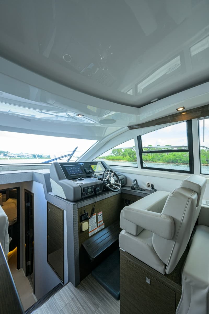 2020 Cruisers 46 Cantius