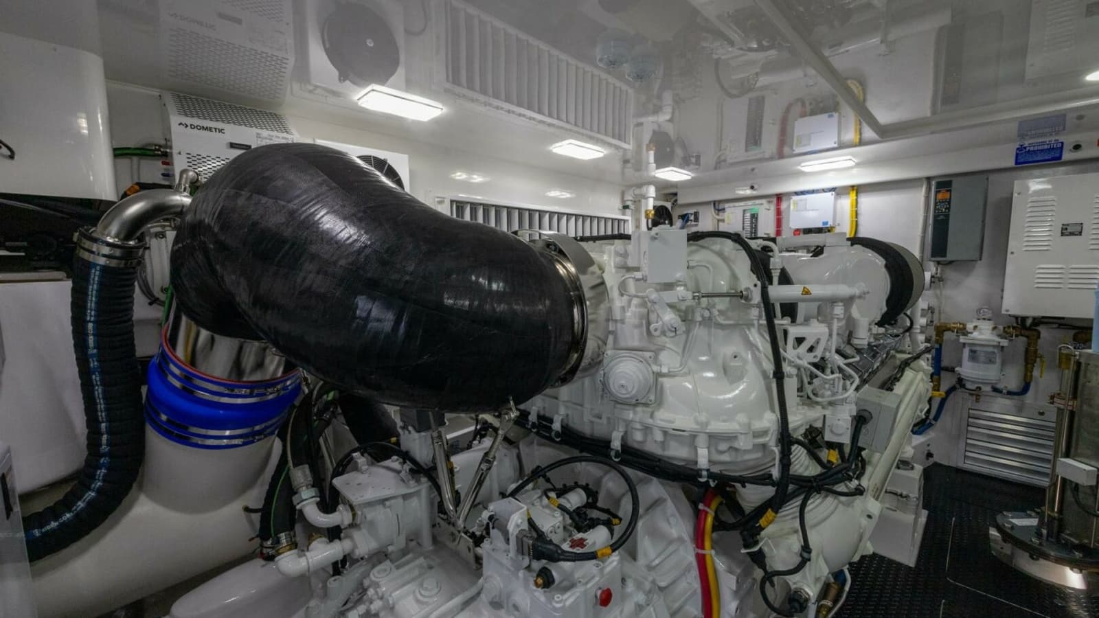 2025 82 Viking Convertible Boujie Engine Room (4)
