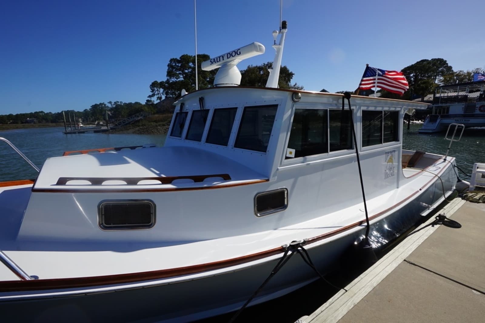 Rowe 36' Salty Dog - Exterior Bow
