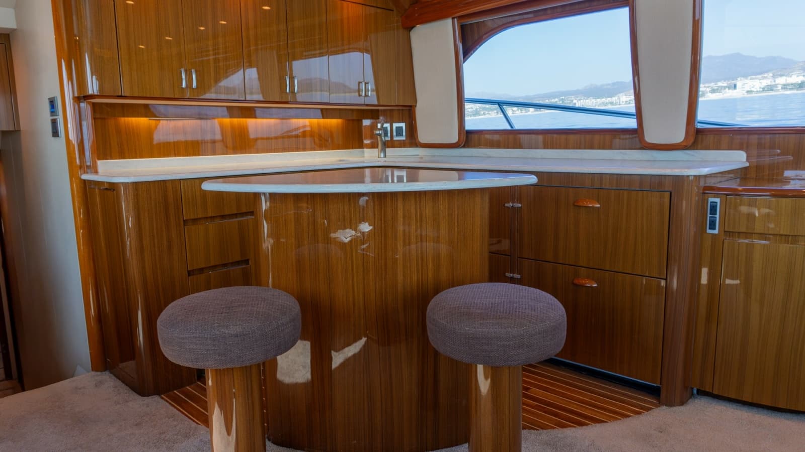2009 Viking 50 Convertible "Jammin" - Galley with Breakfast Bar