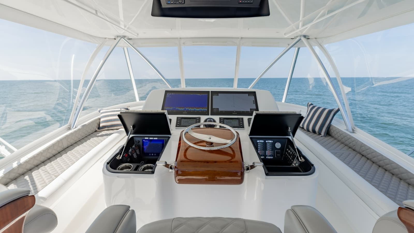 Flybridge Helm with Electronics
