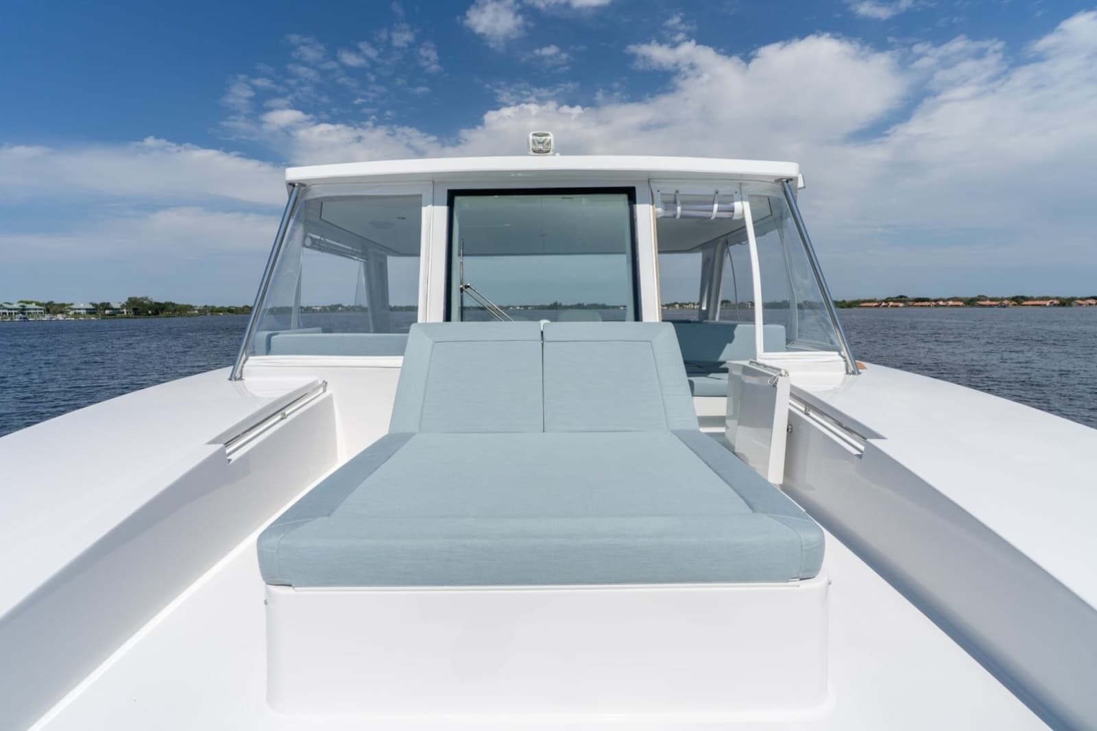 Two Oceans 555-