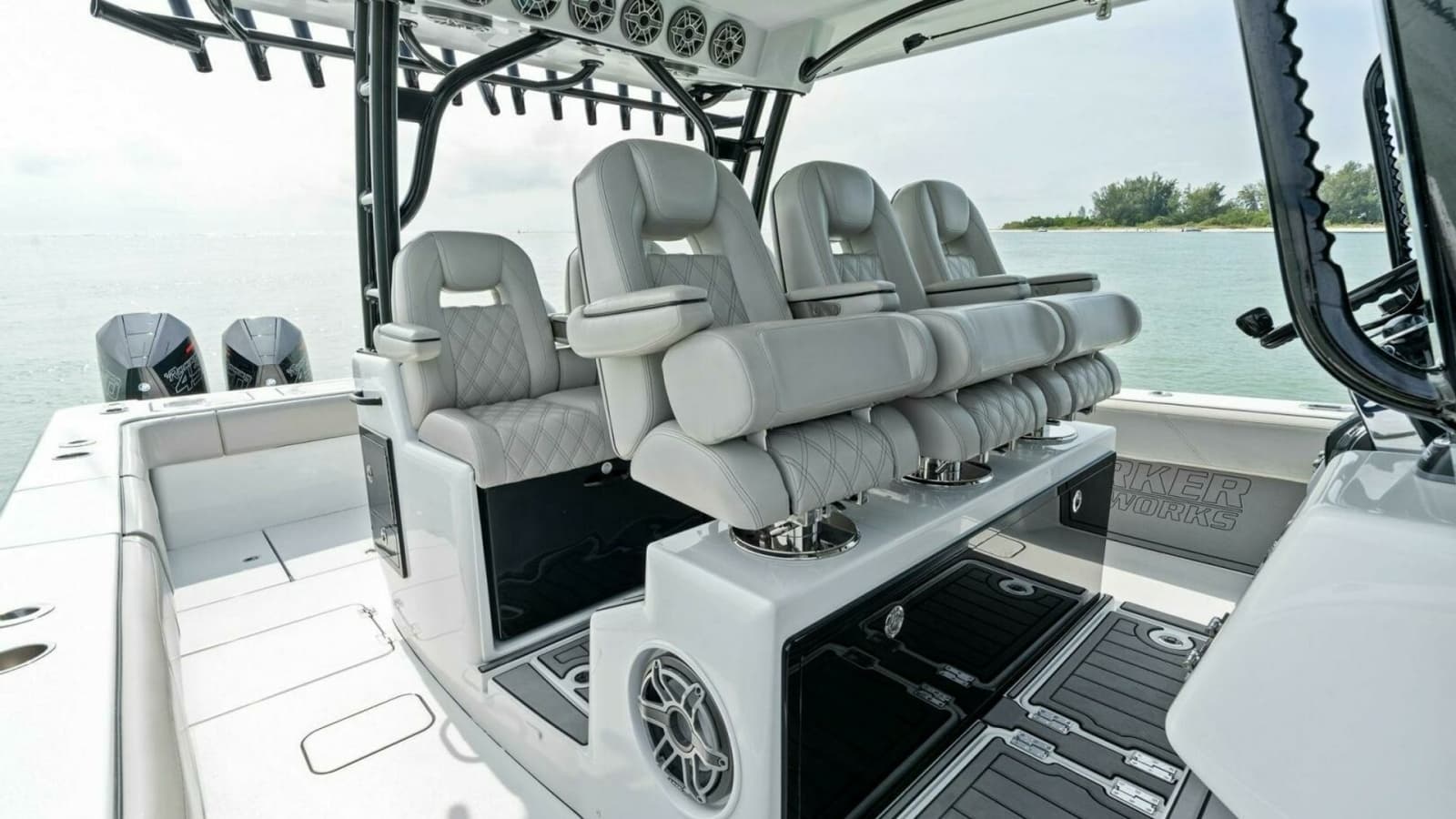 2022 Barker Boatworks 40 HPC