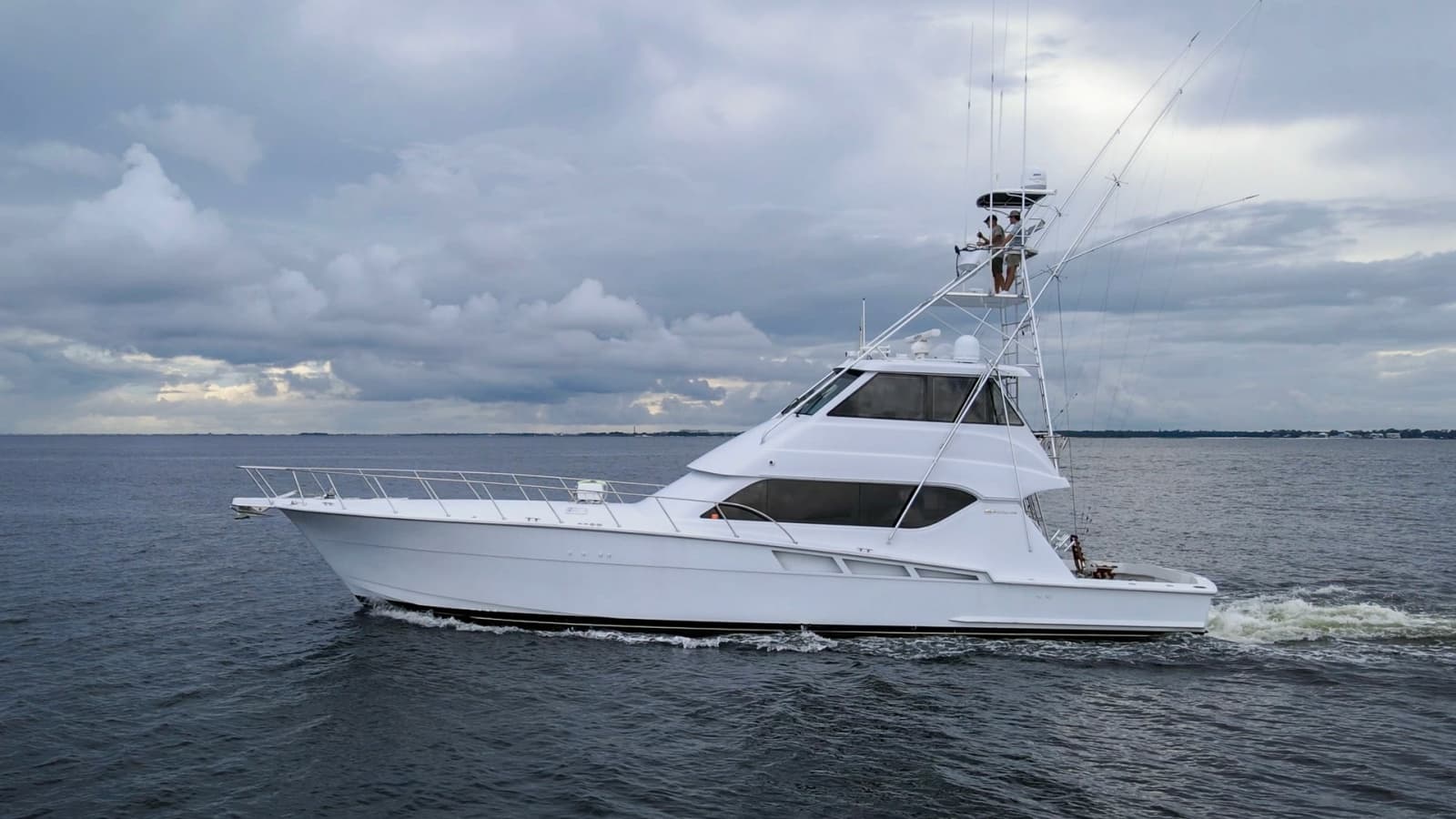 1999 Hatteras 60 Enclosed Bridge Better Days Profiles (2)