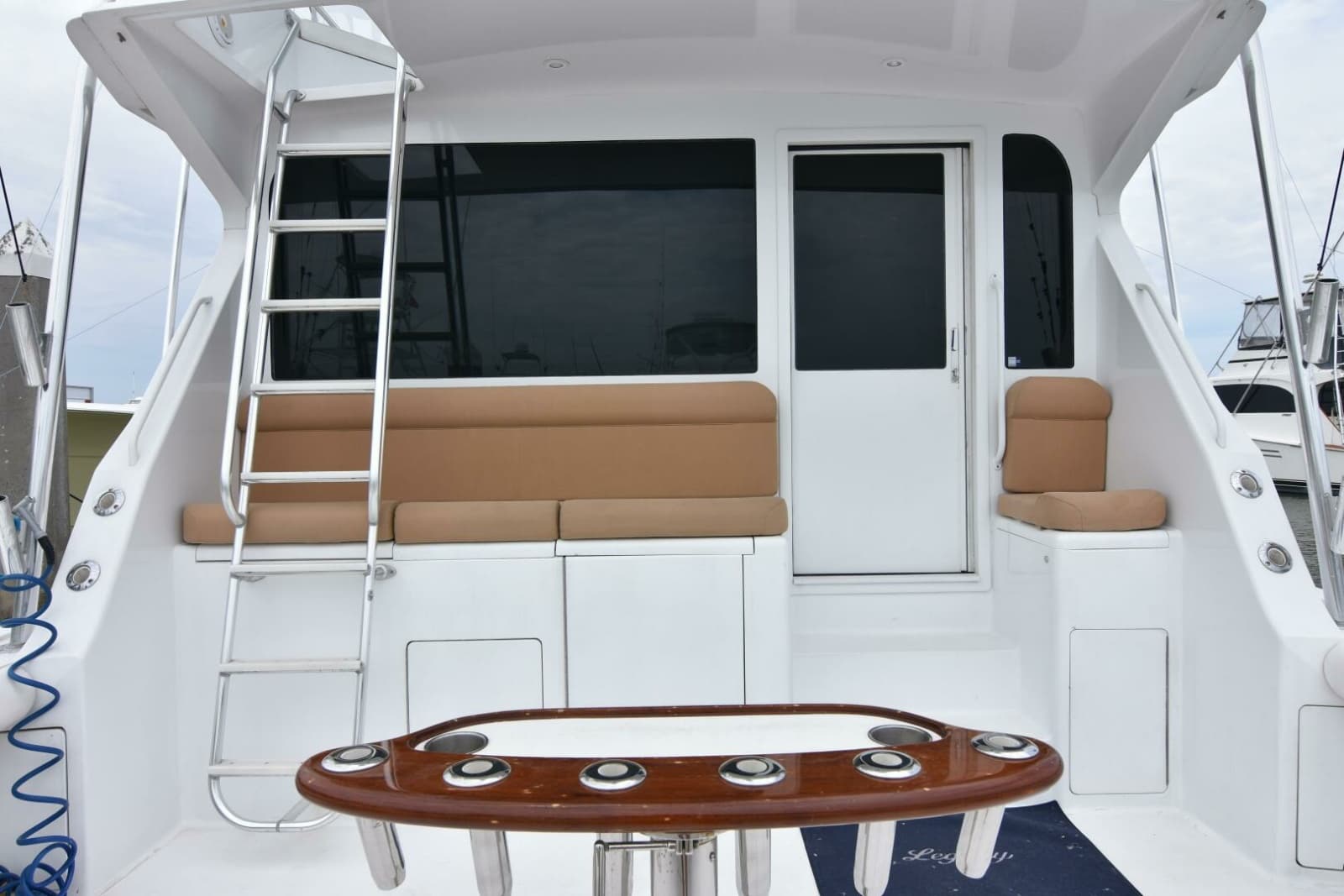 Viking 58 - Legacy -