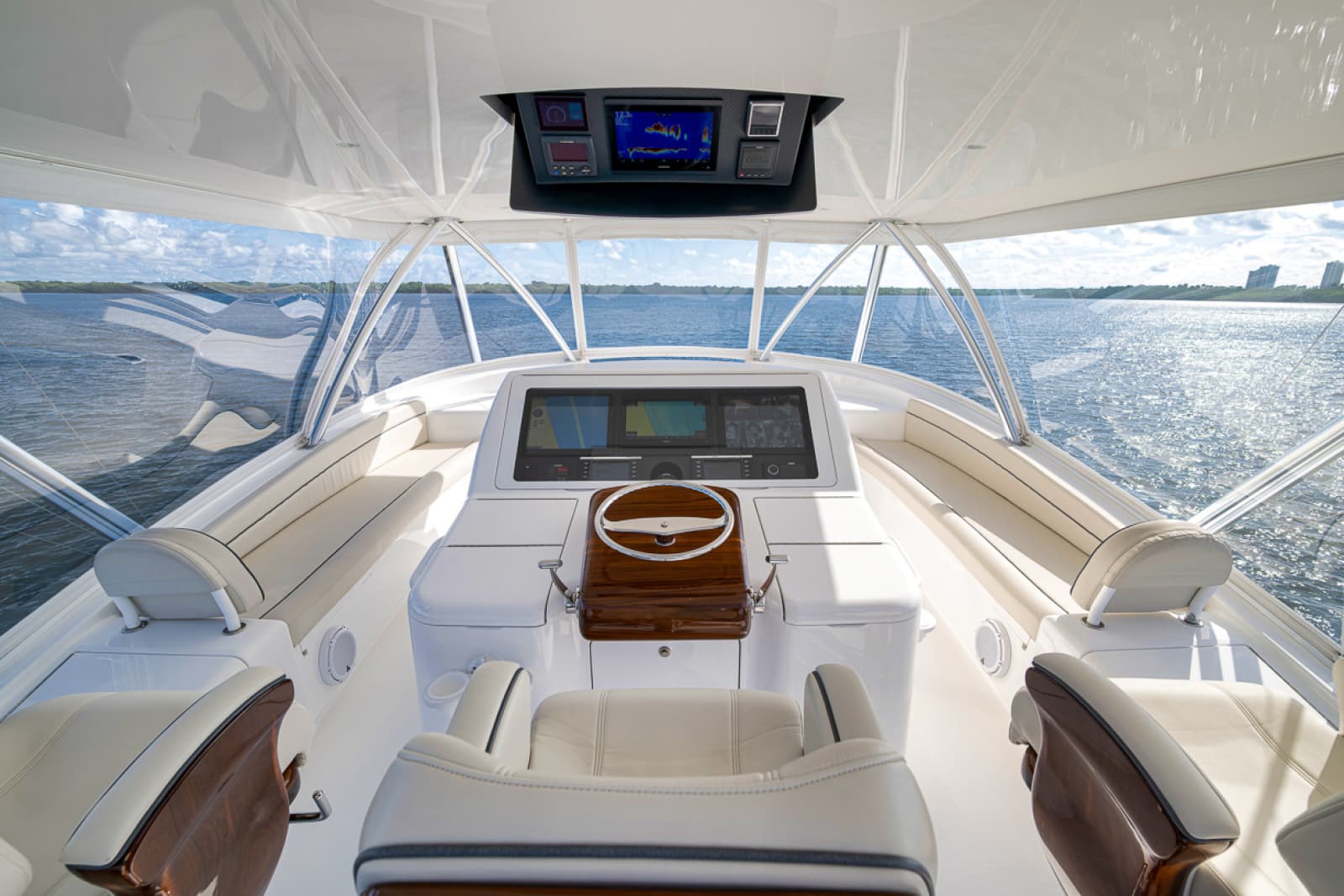 2020 Viking 68 Convertible