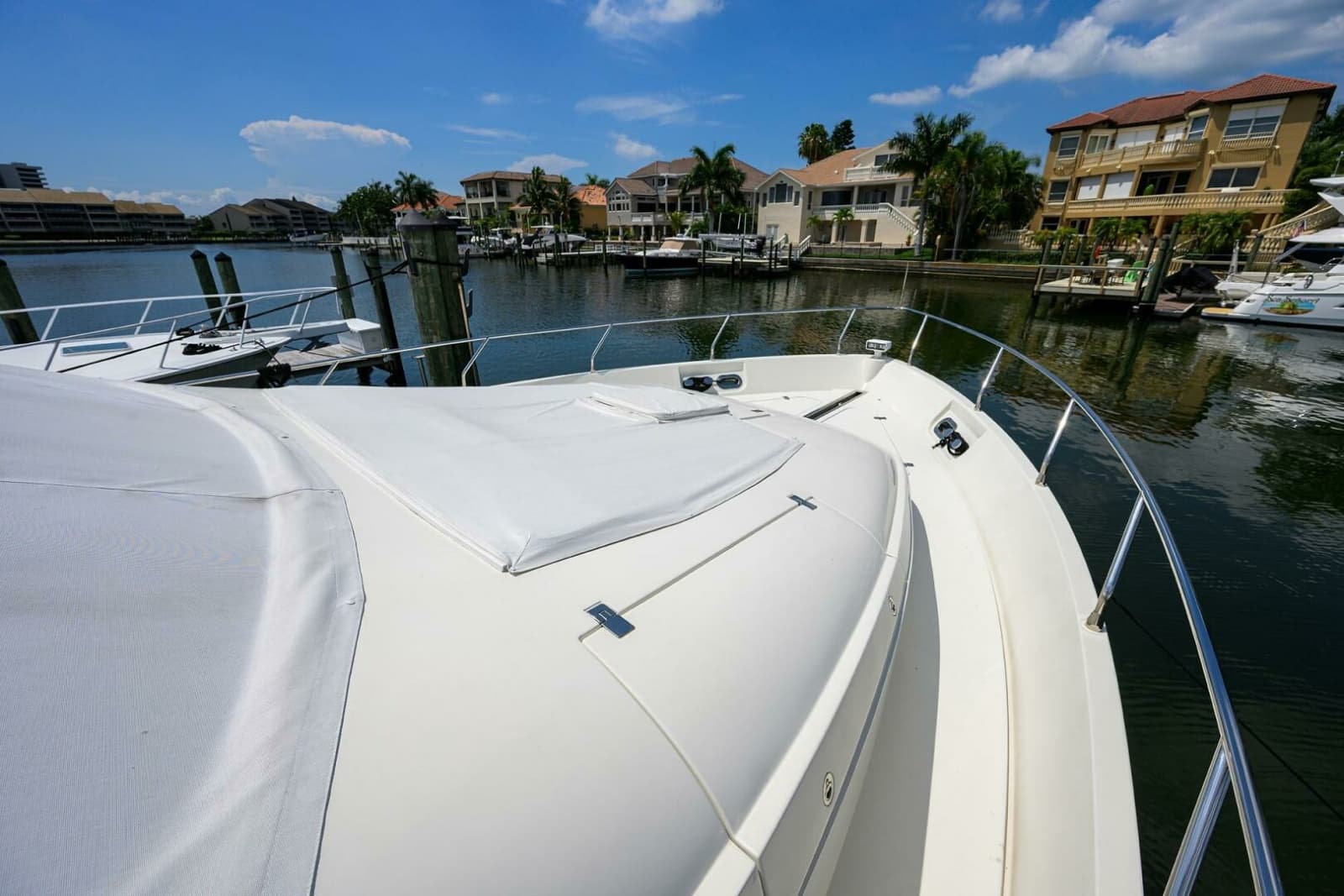 2005 Marquis 65 Motor Yacht