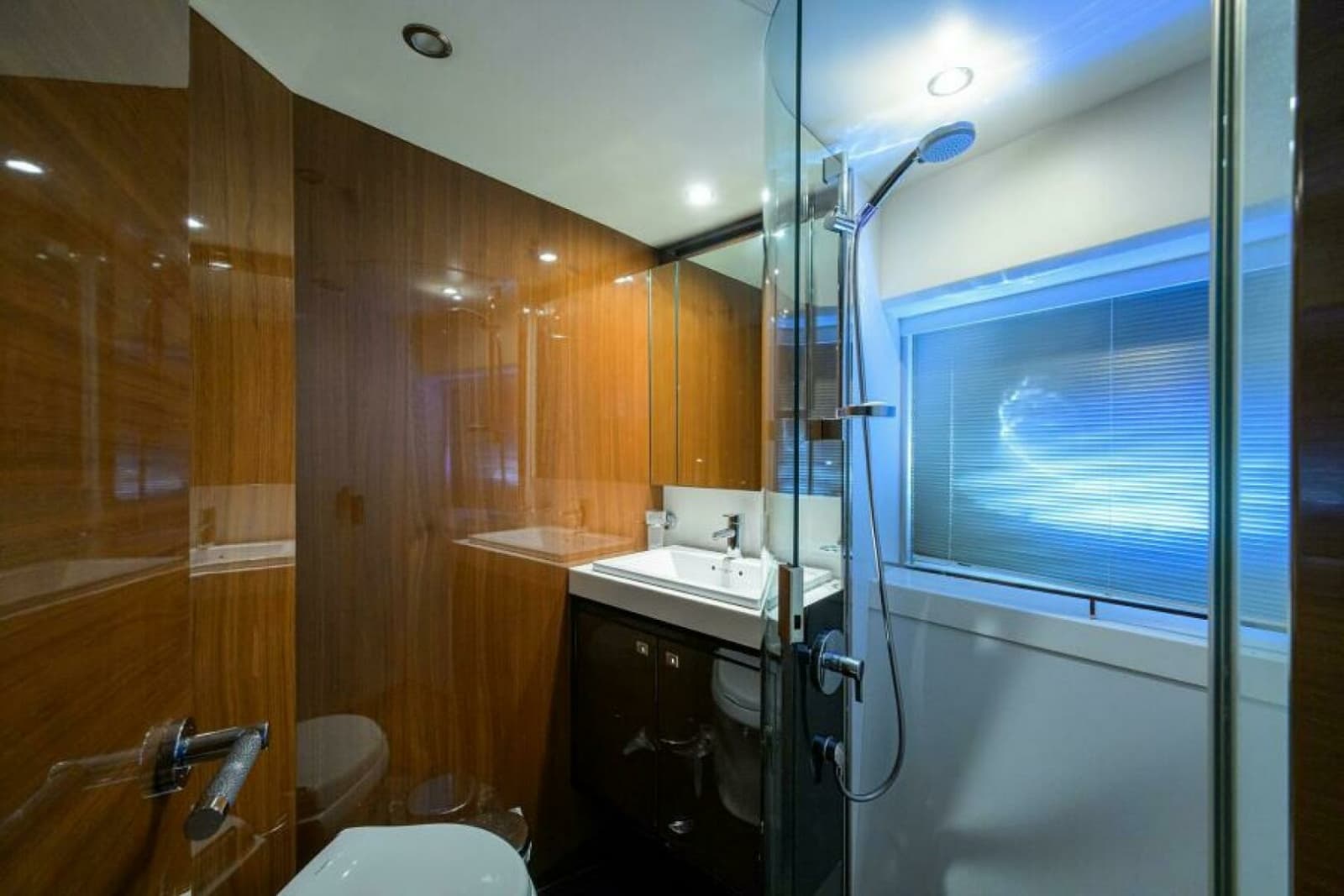 Princess 72 Joint Credit II - Interior Head