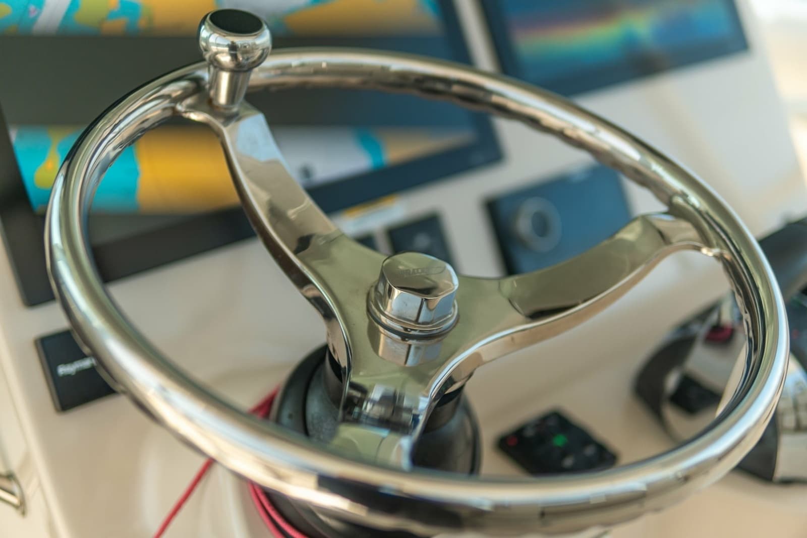 Boston Whaler 380 Outrage - Worth the Tiempo