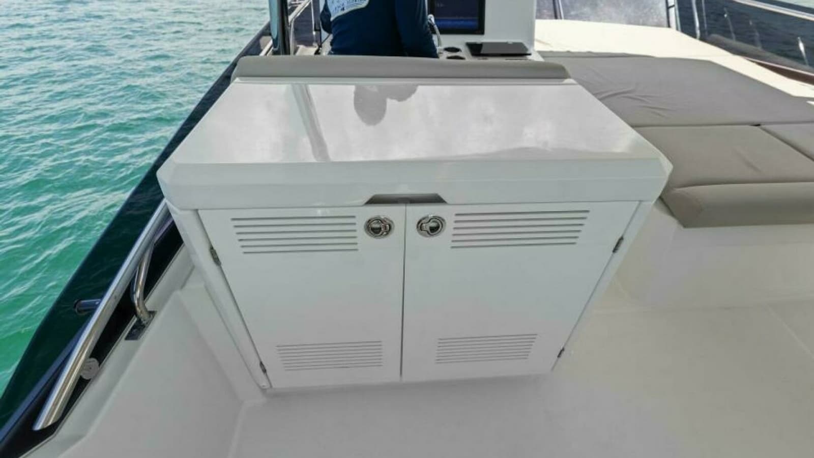 2022 59 Prestige Flybridge - How Sweet It Its - Flybridge Grill