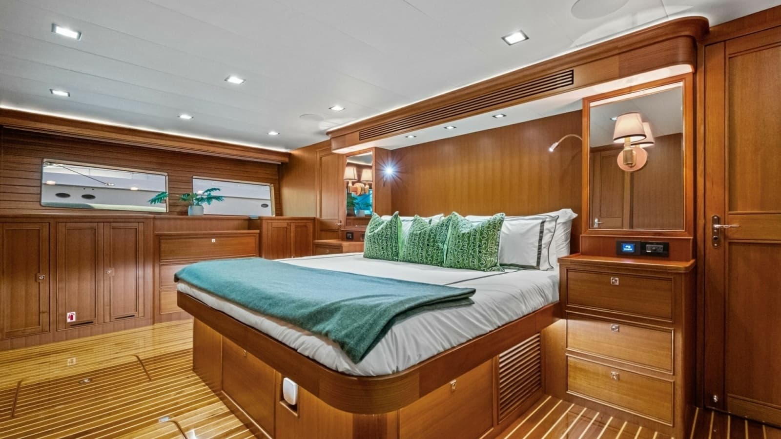 2024 Marlow 90 V - Artemis II