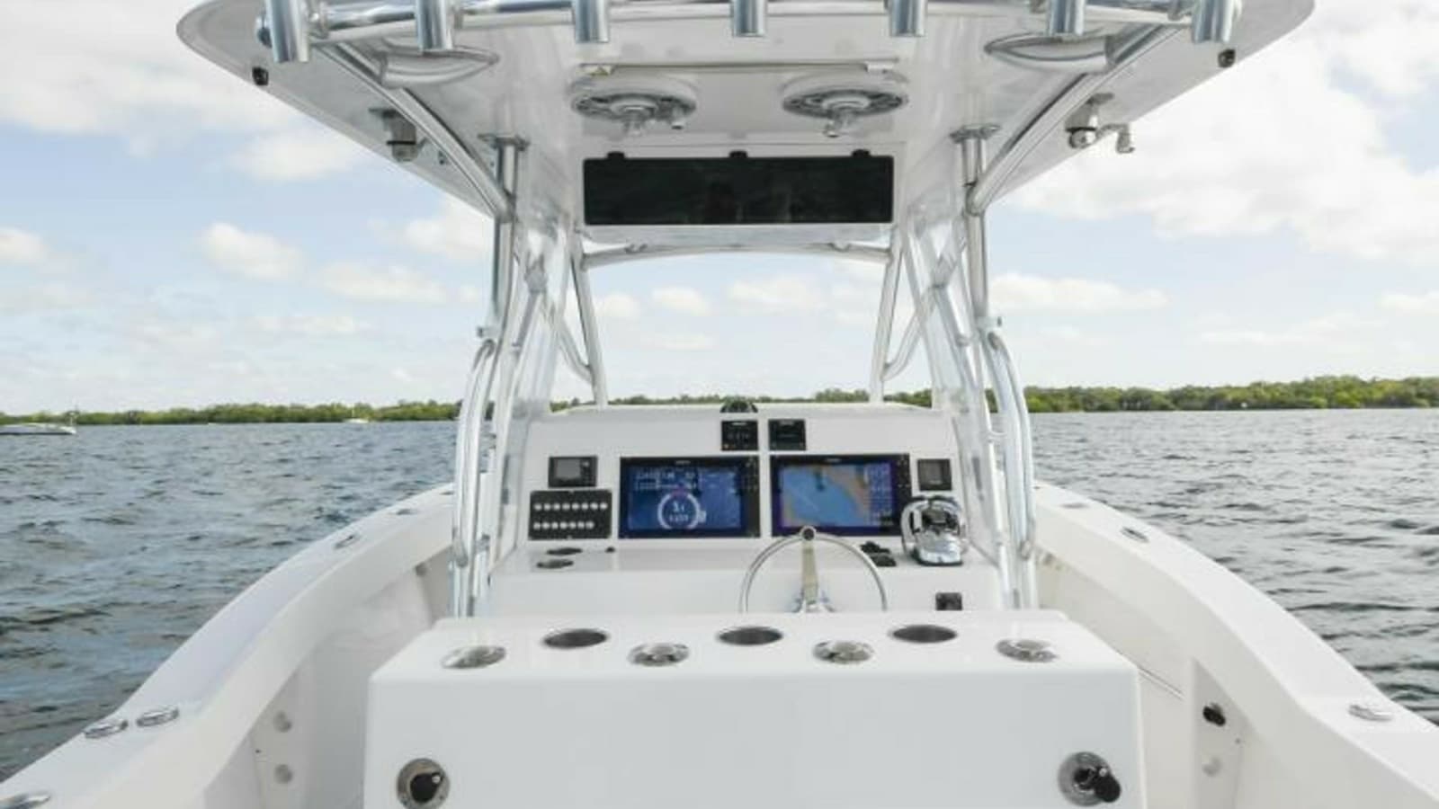 2019 Ocean Master 336 Center Console