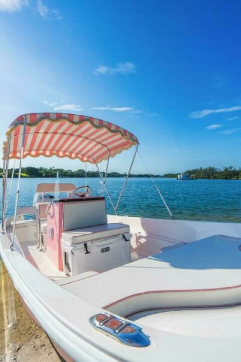 Palm Yacht 17 - Bow