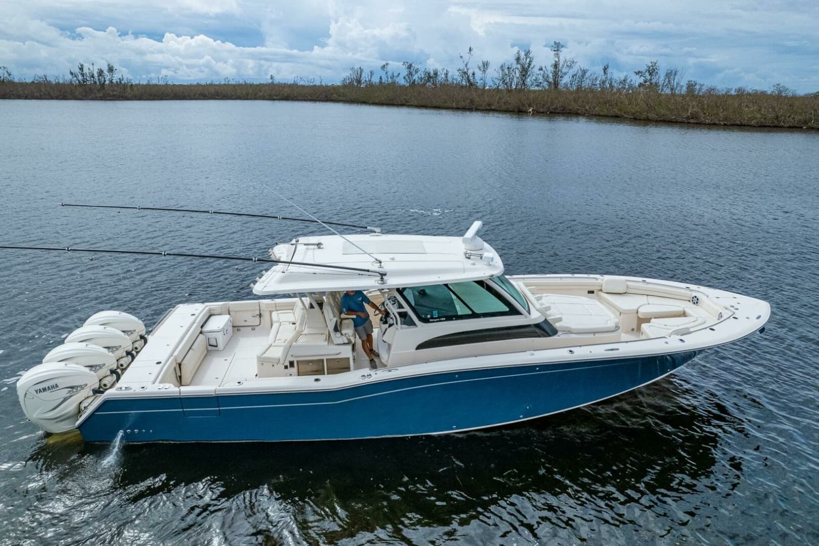 Grady White 45 Pura Vida - Exterior Profile