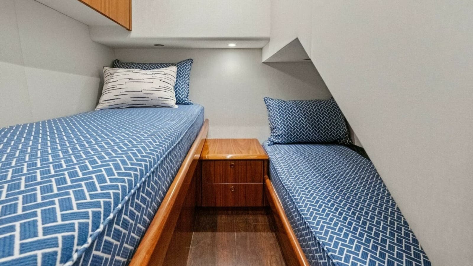 Guest Cabin with Twin Berths