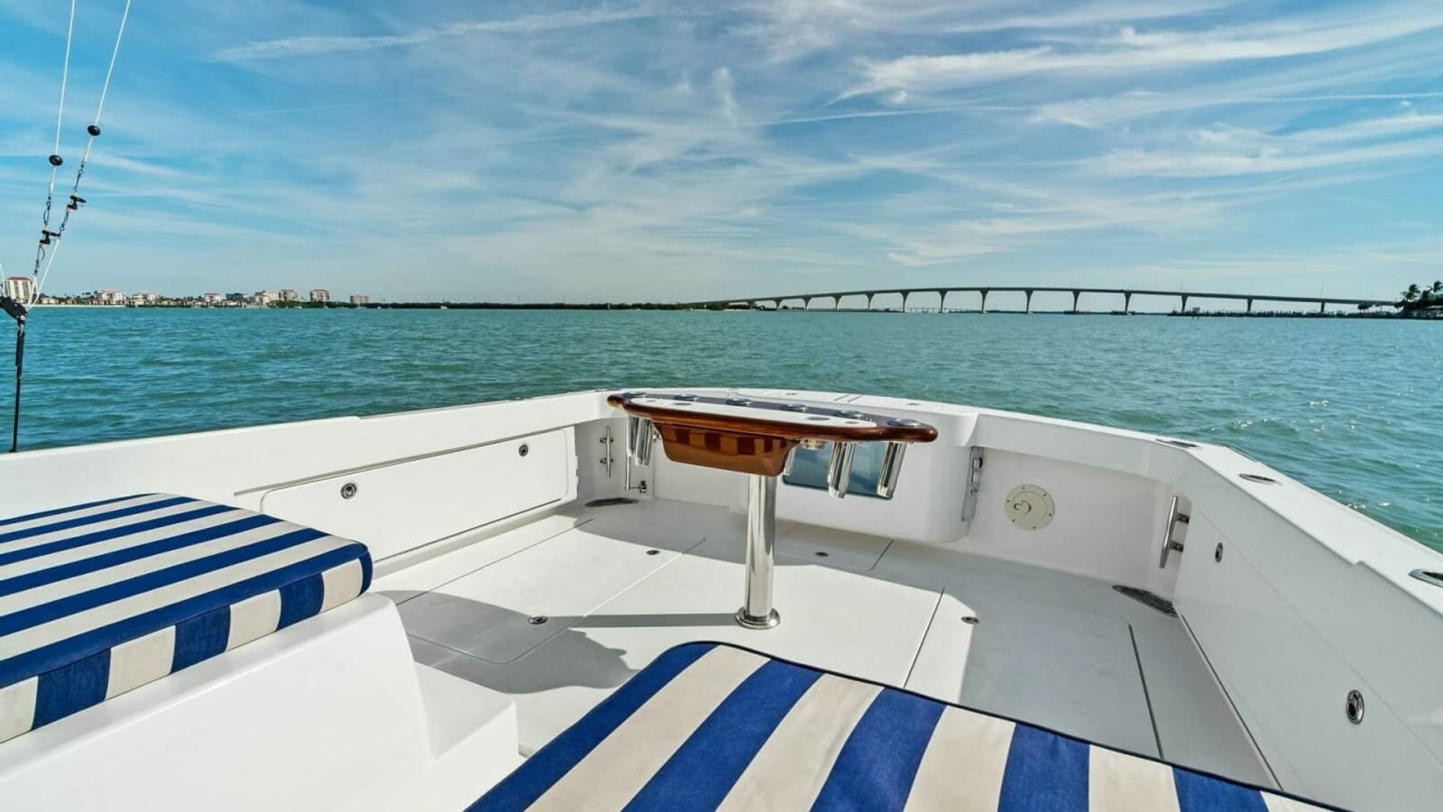 2017 Bertram 35 Flybridge