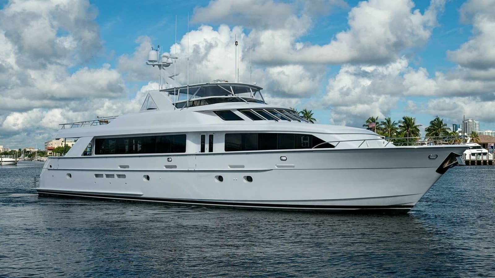 Starboard Profile of Raised Pilothouse