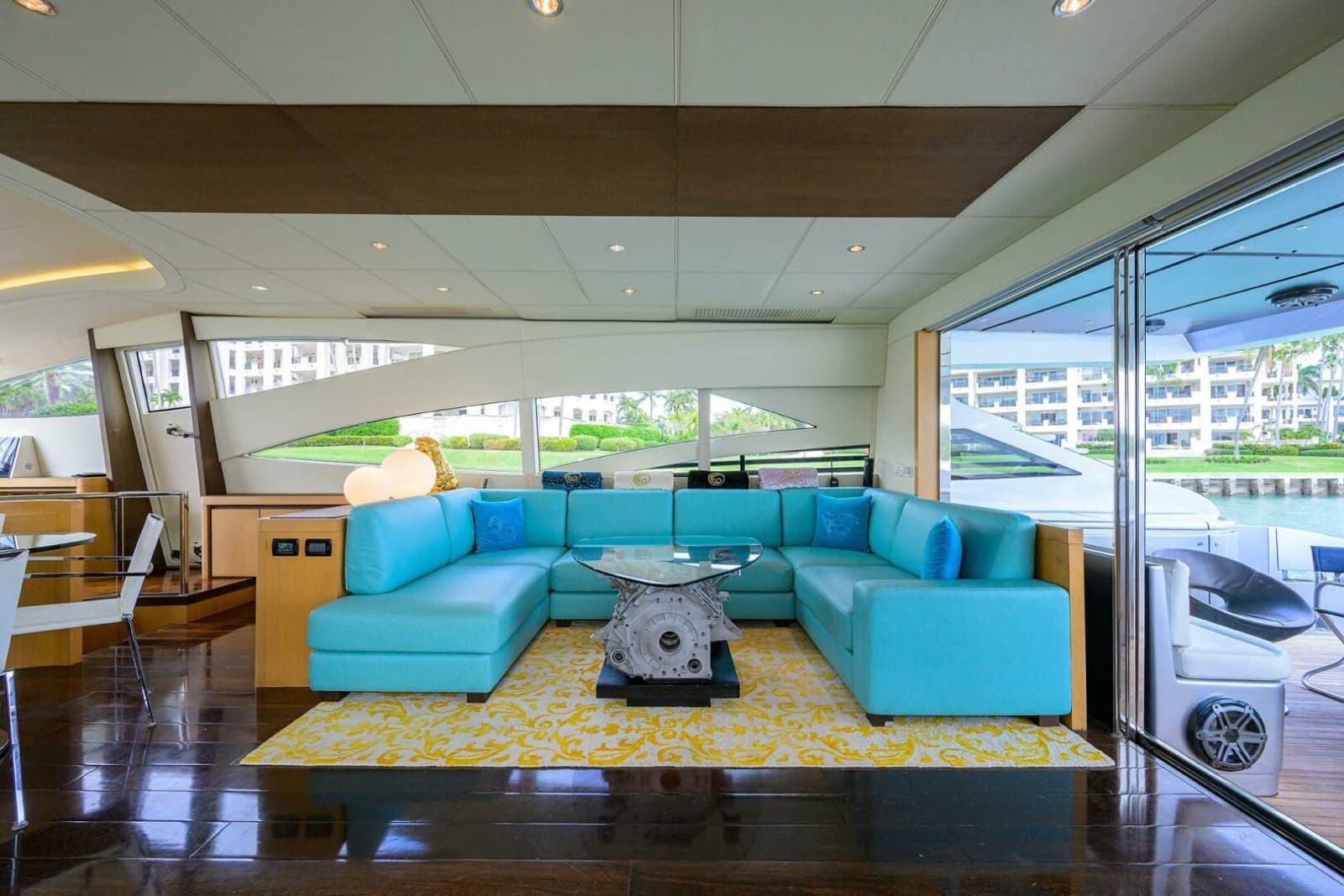 2009 Pershing 90 Express
