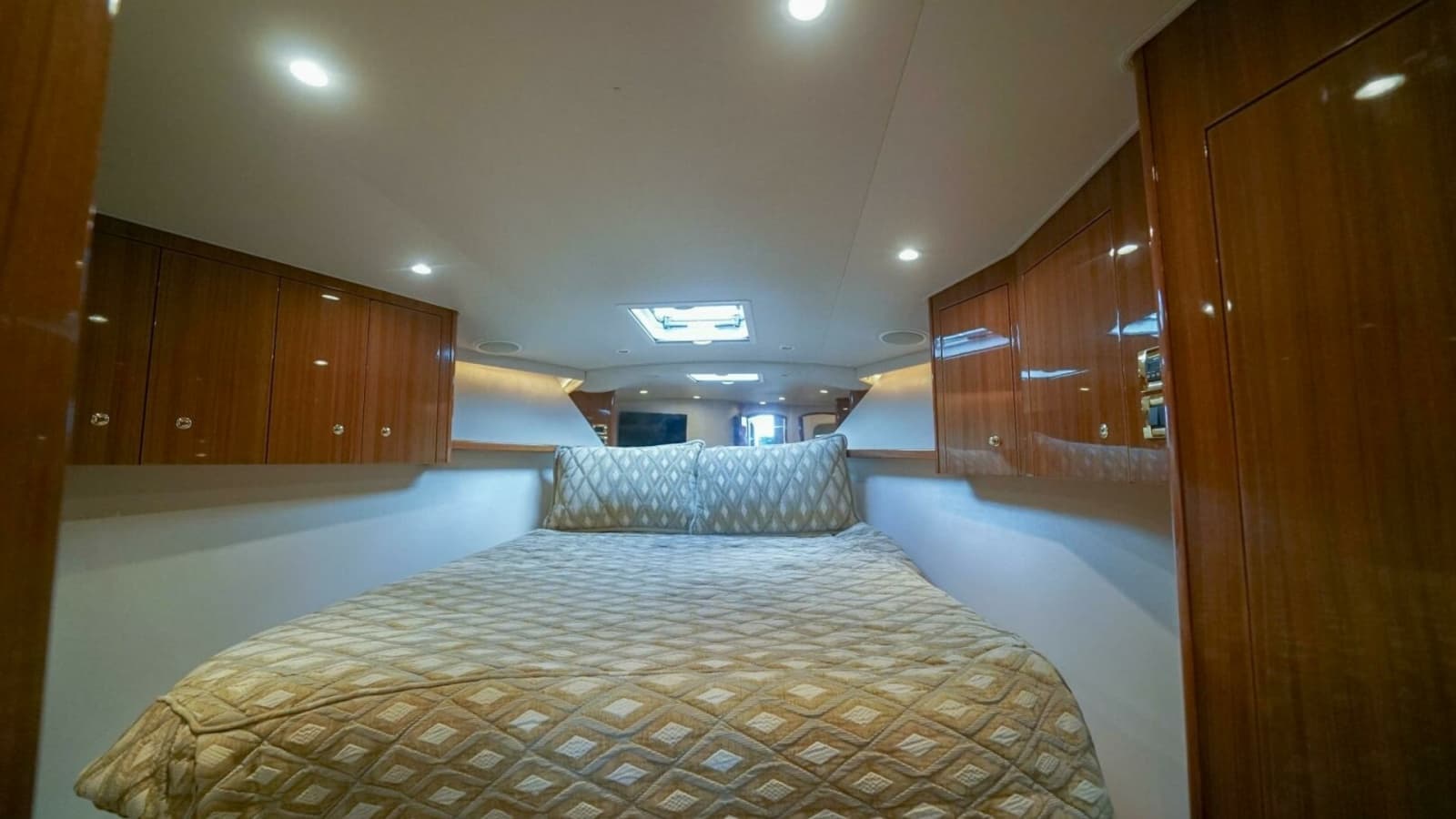 2007 Viking 45 Convertible Bad Habits